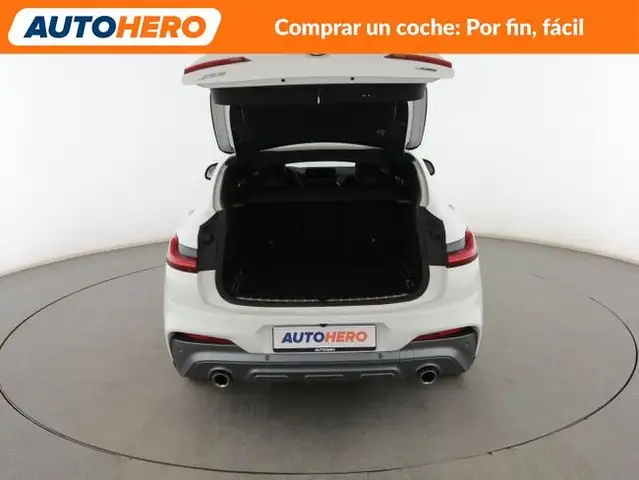 BMW X4 view 17