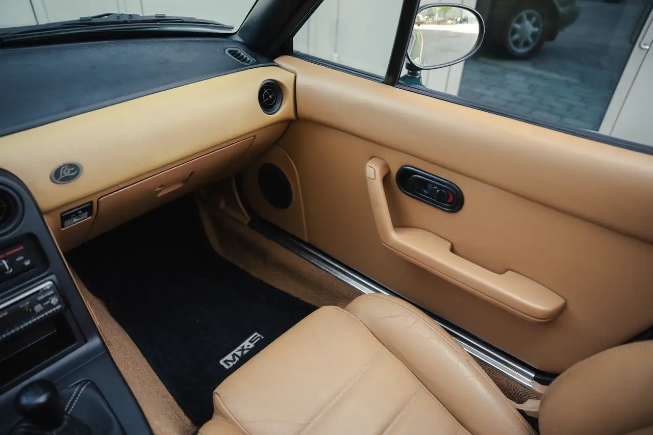 Mazda MX-5 1.6 | Limited Edition | Origineel NL Auto | E, foto 12
