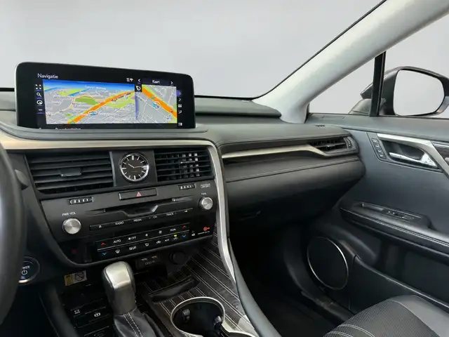 Lexus RX view 12