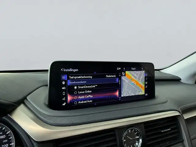 Lexus RX view 15