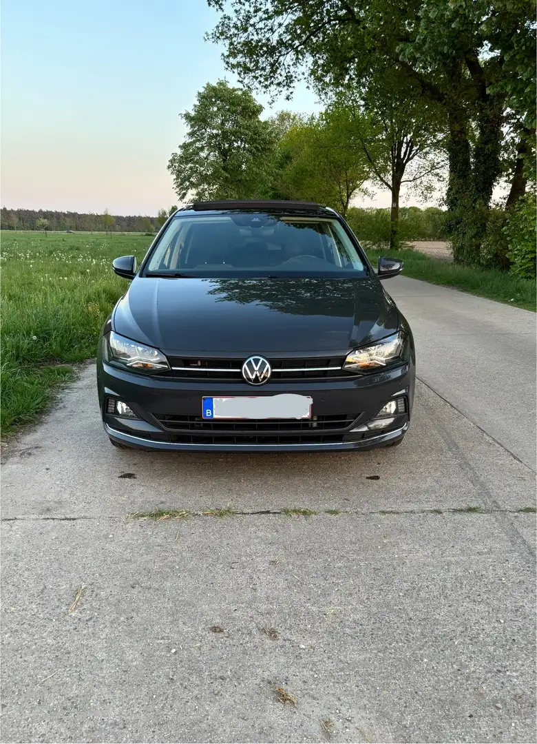 Volkswagen Polo 1.0 TSI DSG OPF beats Gris - 1