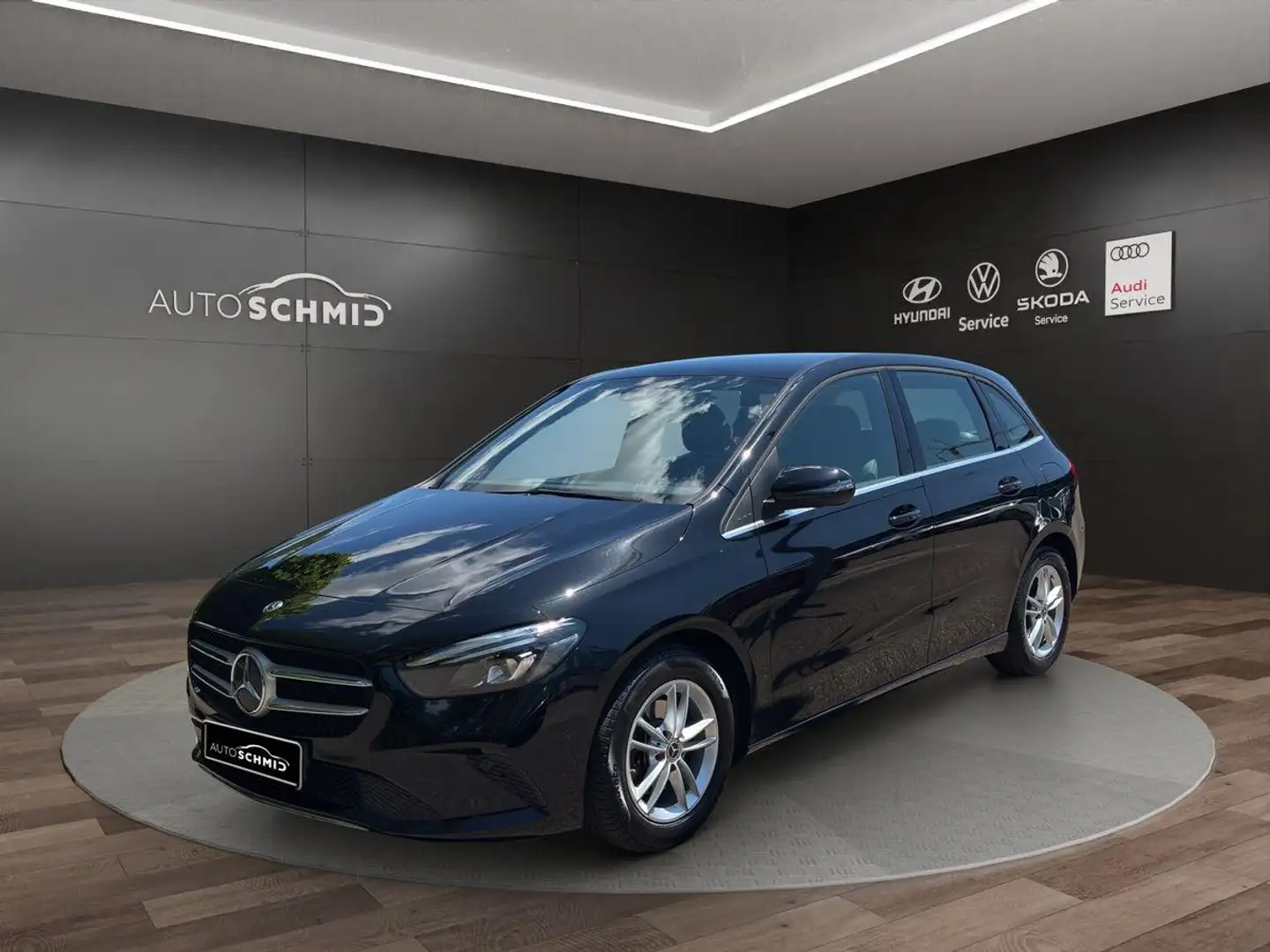 Mercedes-Benz B 180 d 1.5 CDI Business LED NAV Metallic Schwarz - 1