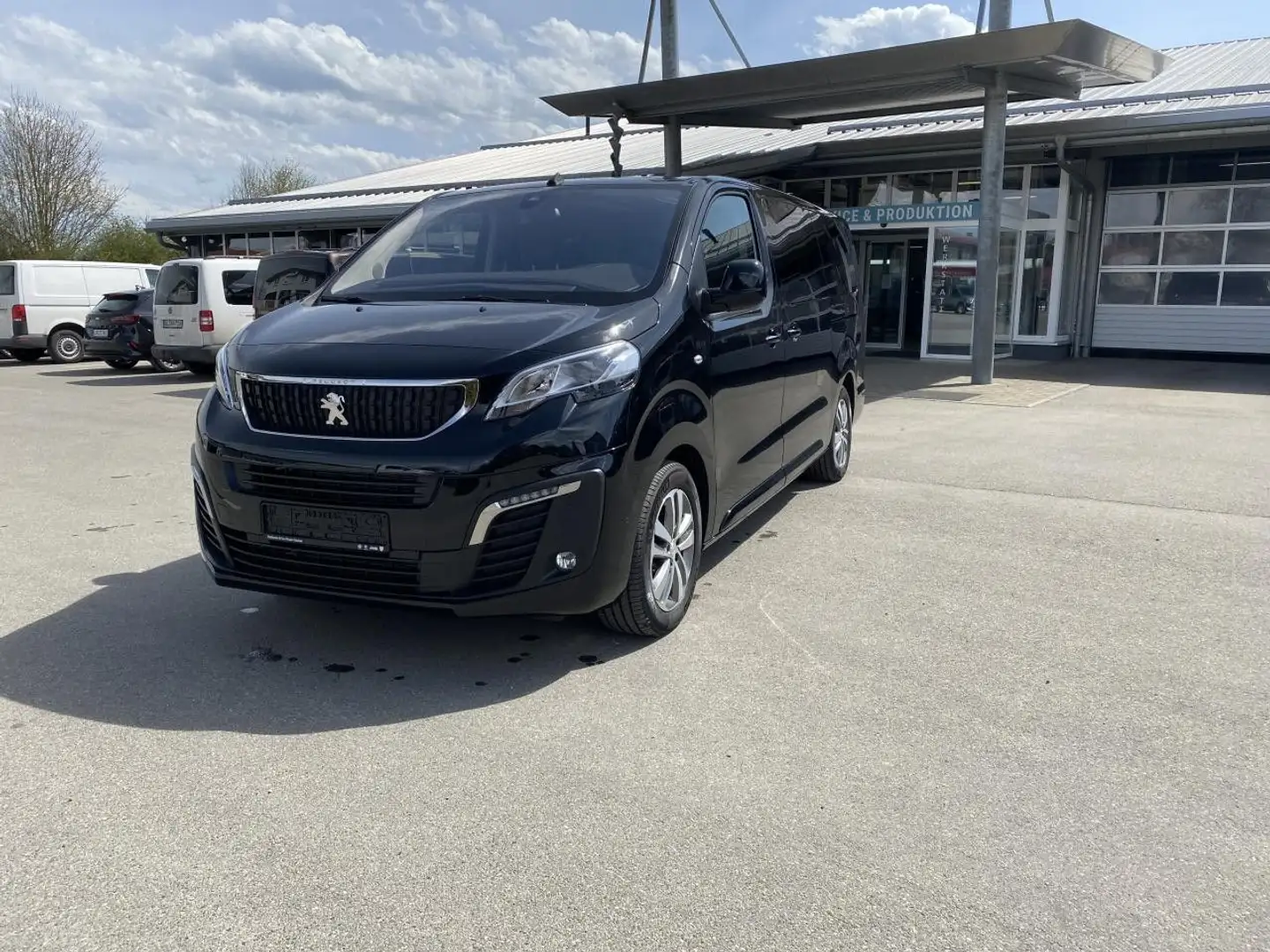 Peugeot Traveller L3 Allure 2.0 BlueHDi 180 EAT8 Navi Negru - 2