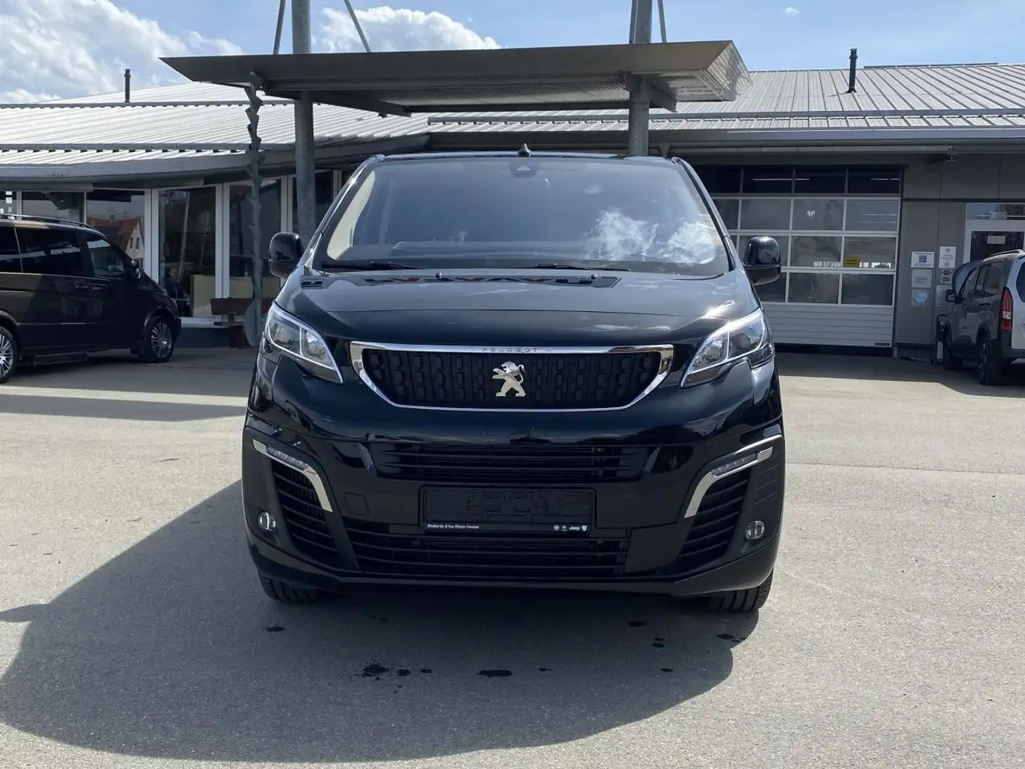 Peugeot Traveller L3 Allure 2.0 BlueHDi 180 EAT8 Navi Negru - 1