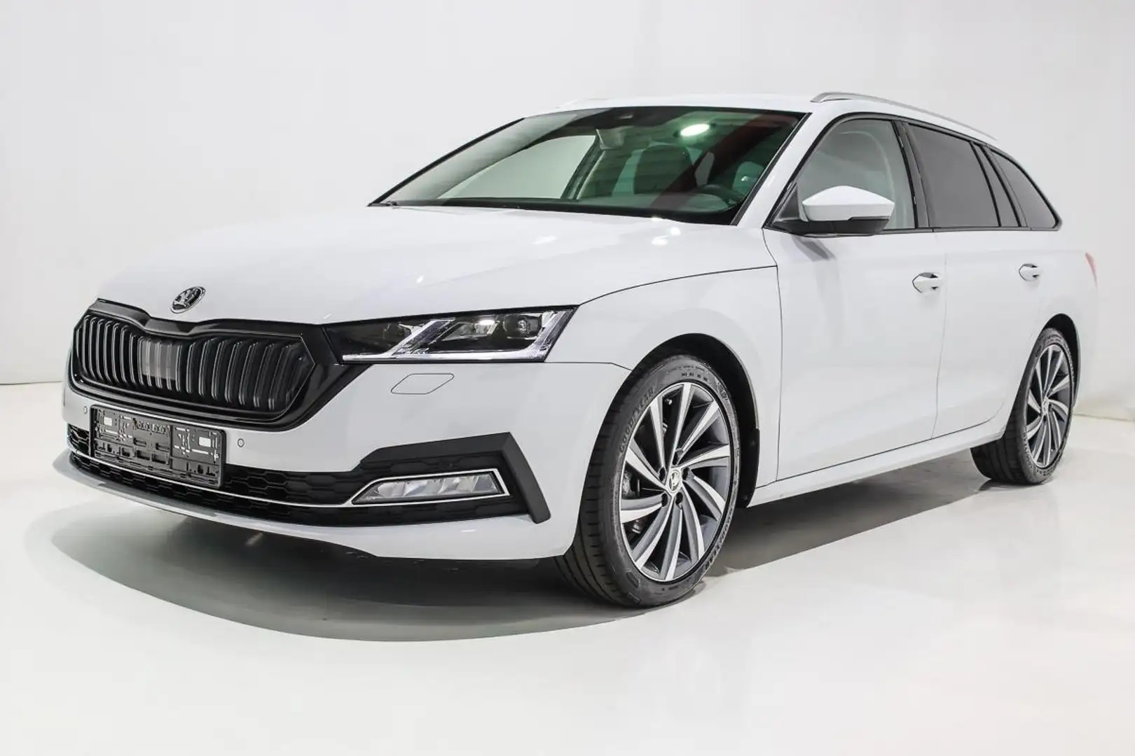 Skoda Octavia COMBI 1.5 eTSI DSG SPORTLINE SEMI CUIR LED GPS ACC Blanc - 2