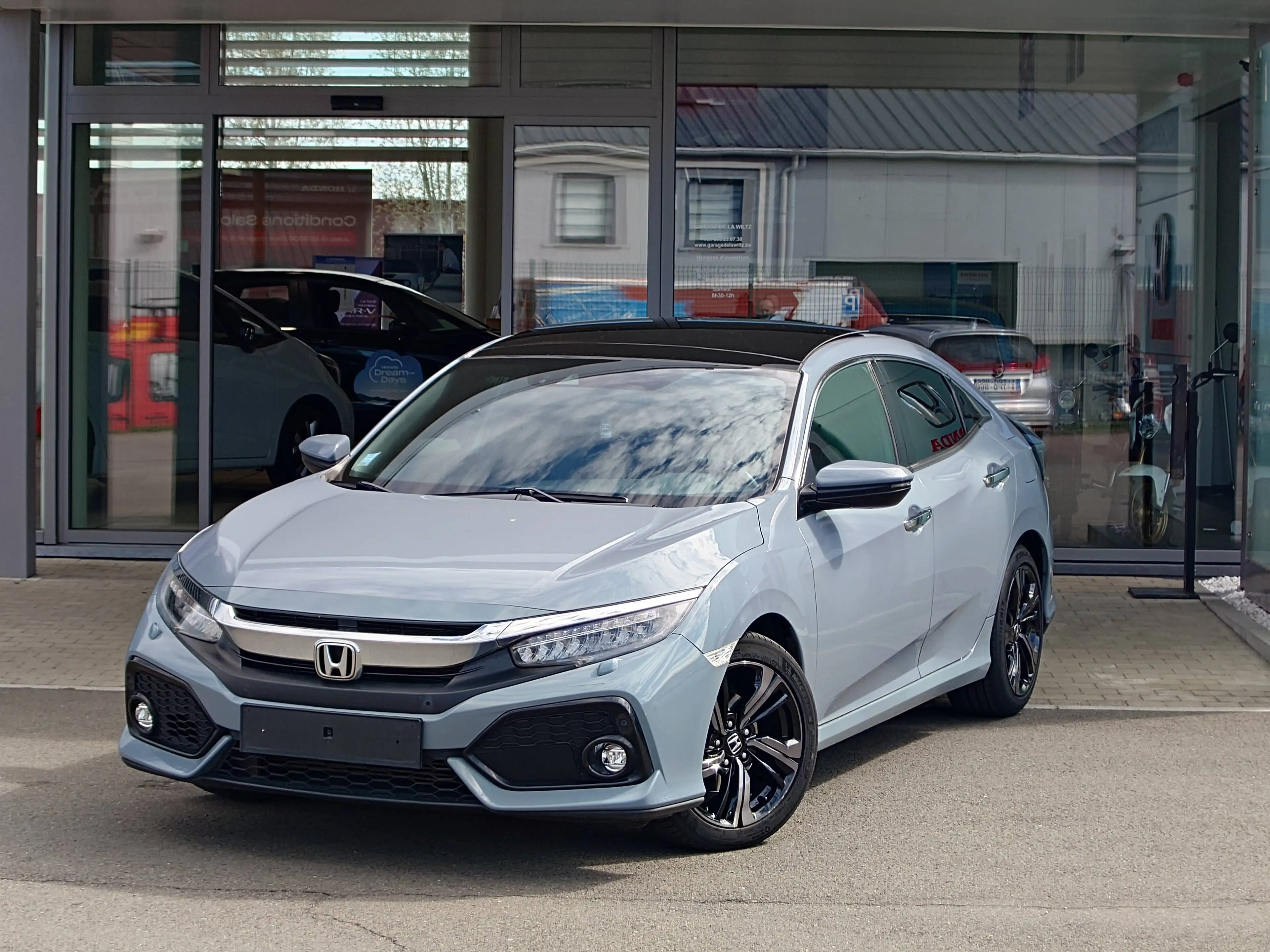Honda Civic Civic 1.5 i-VTEC Prestige AUTOMATIQUE