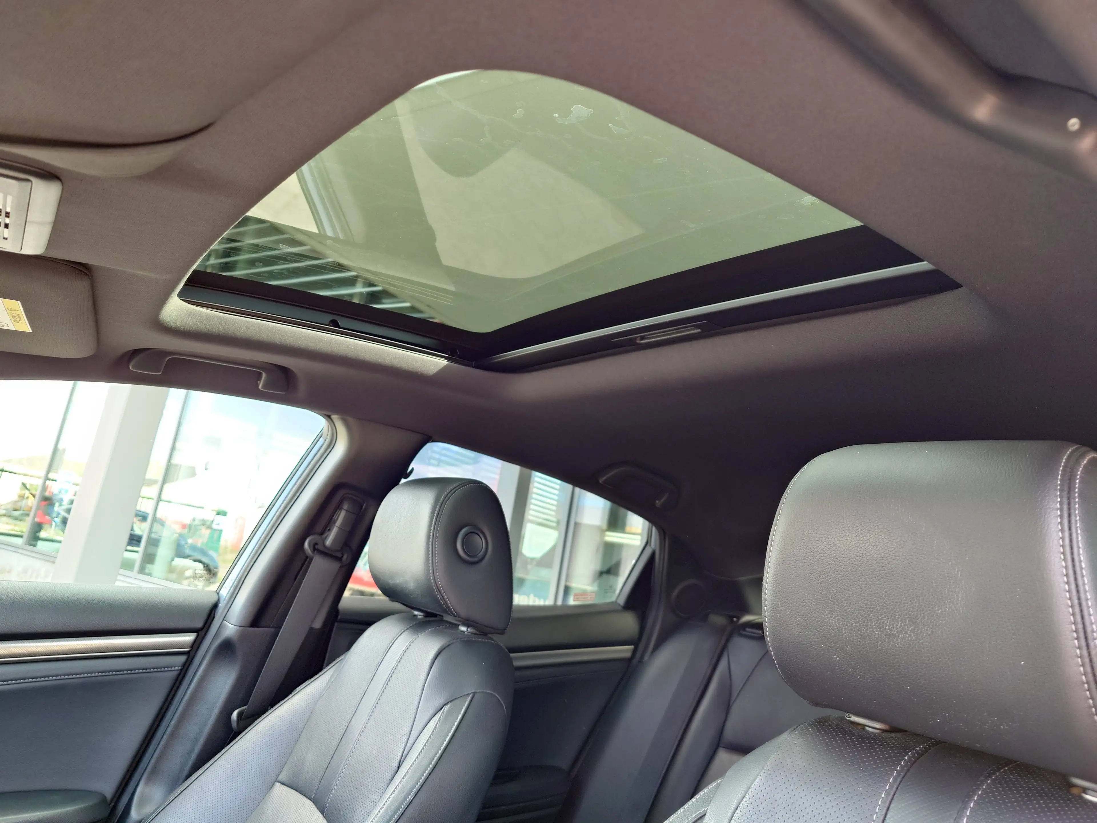 Honda Civic Civic 1.5 i-VTEC Prestige AUTOMATIQUE — photo 10