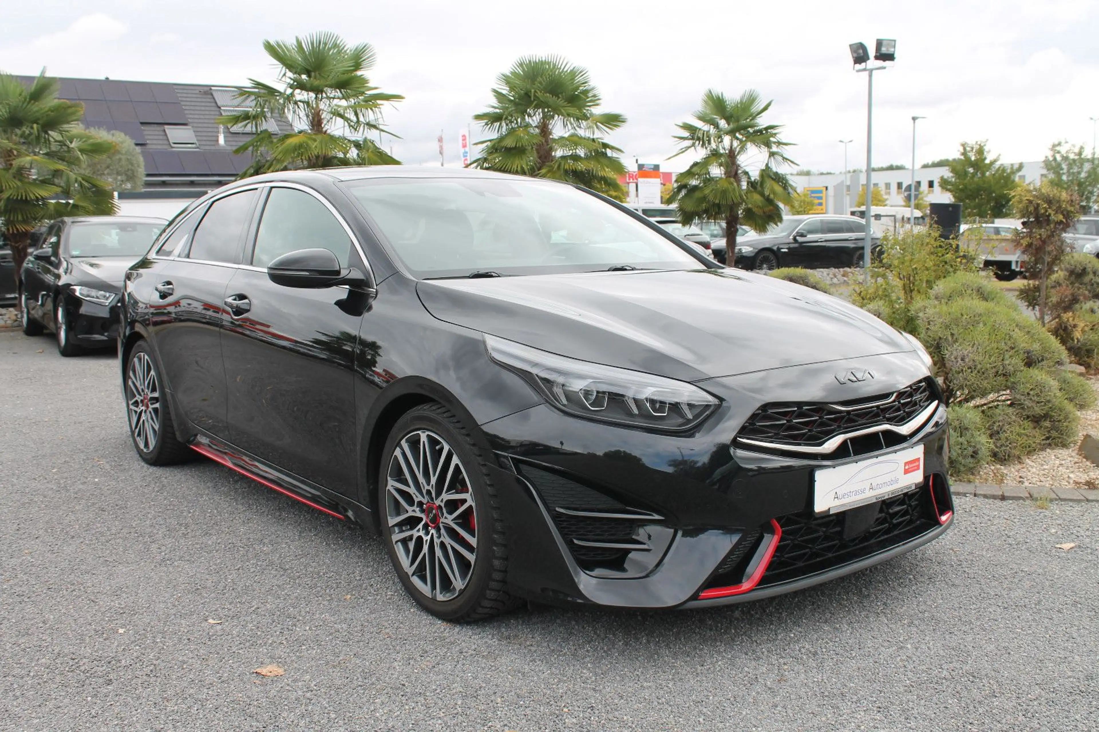 Kia ProCeed / pro_cee'd ProCeed GT, Facelift, el. Sitze, Navi, Bastuck