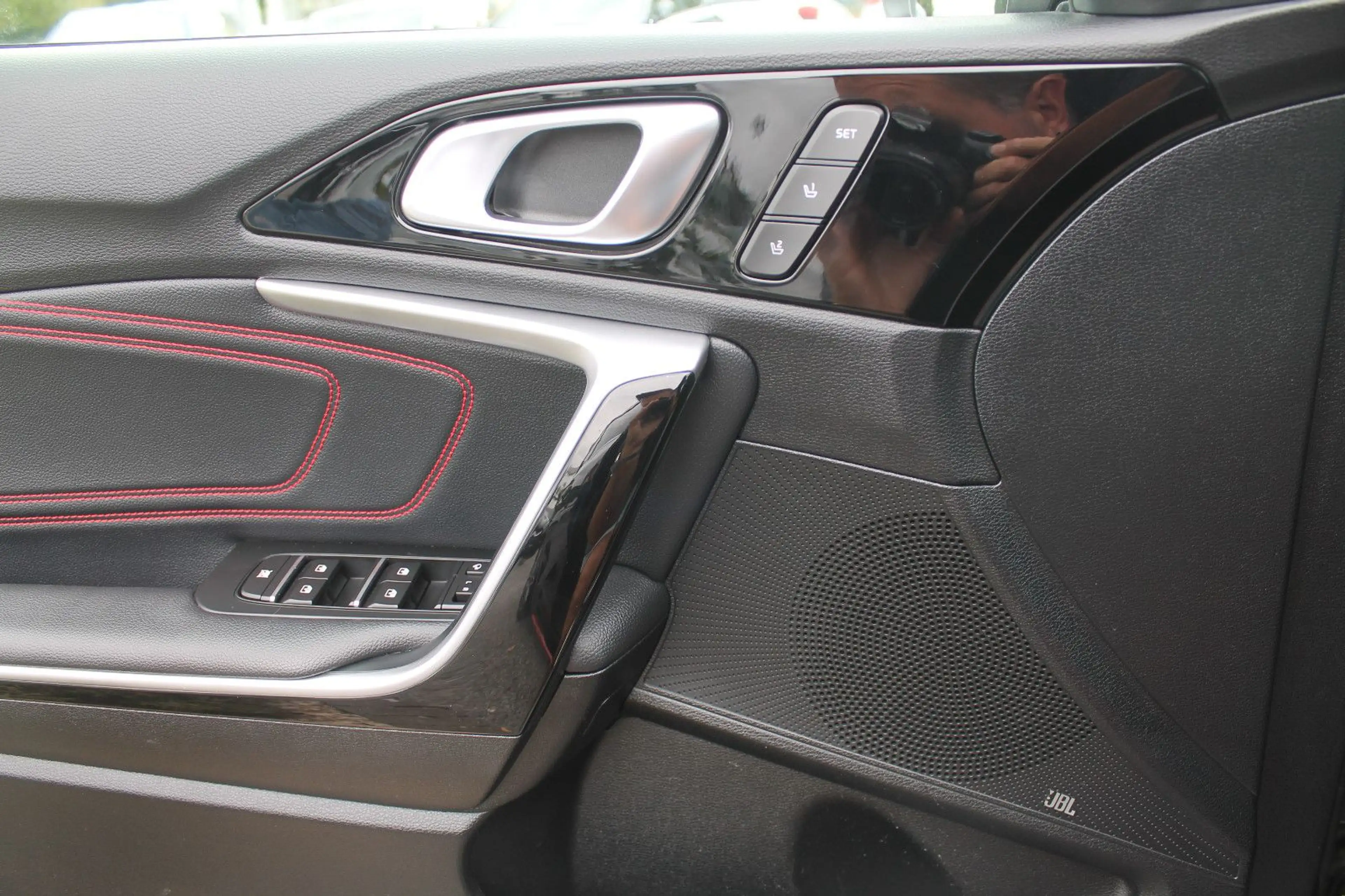 Kia ProCeed / pro_cee'd ProCeed GT, Facelift, el. Sitze, Navi, Bastuck — photo 15