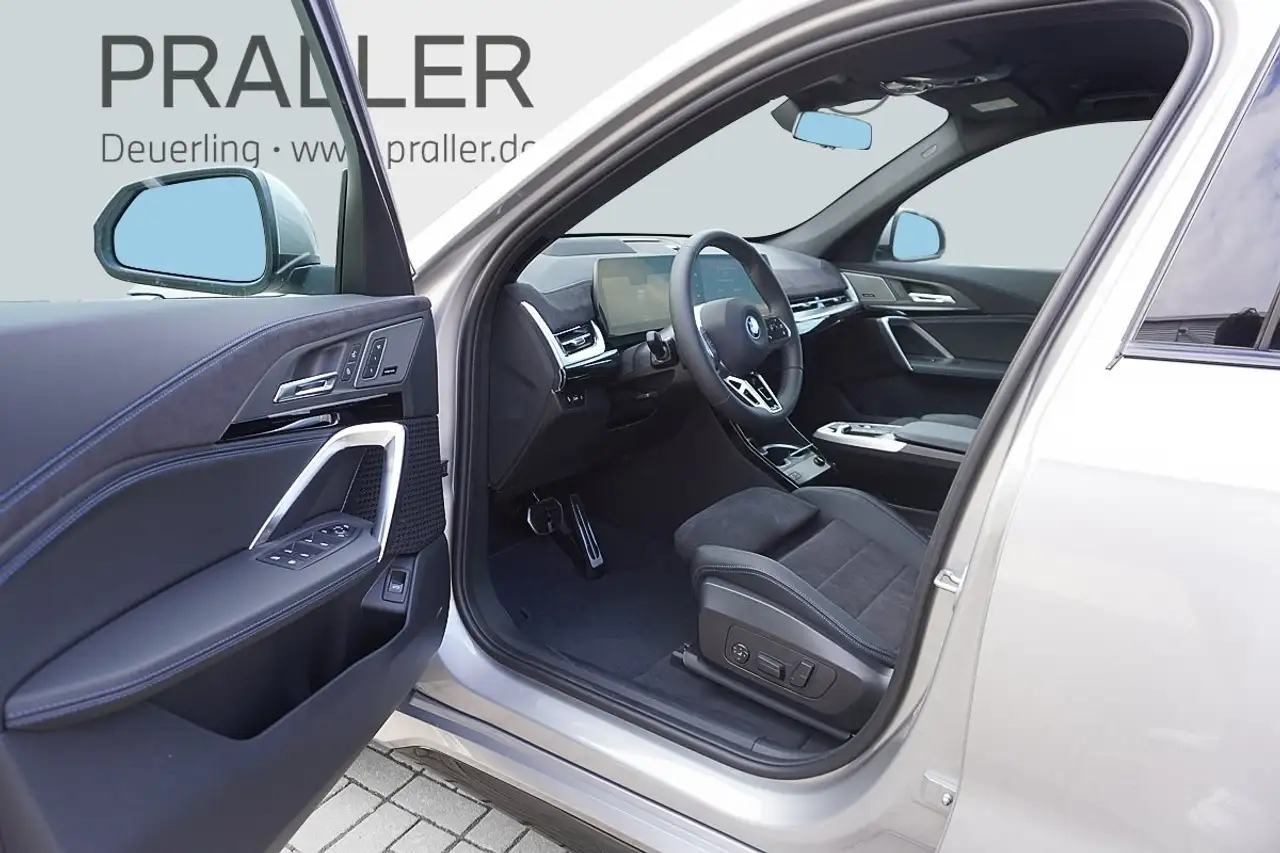 BMW X1 xDrive30e M Sport AHK HeadUp eSitze ACC 360Kamera 6