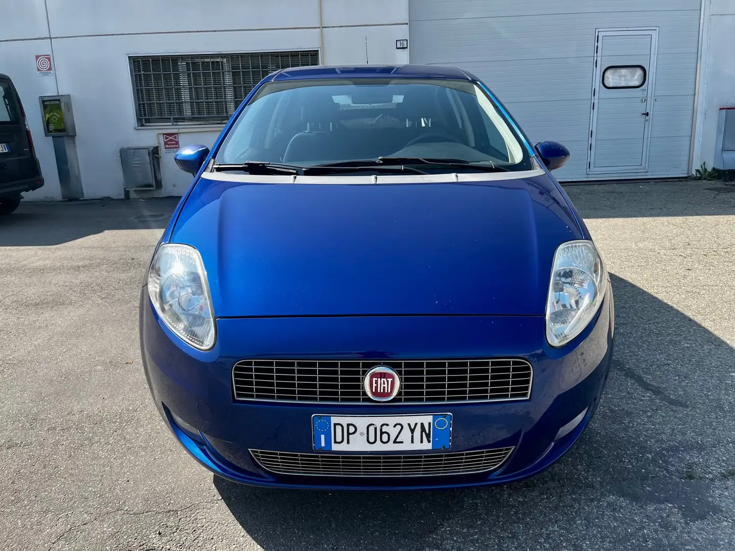 Fiat Grande Punto 5p 1.2 Dynamic 65cv per neopatentati Blu/Azzurro - 2