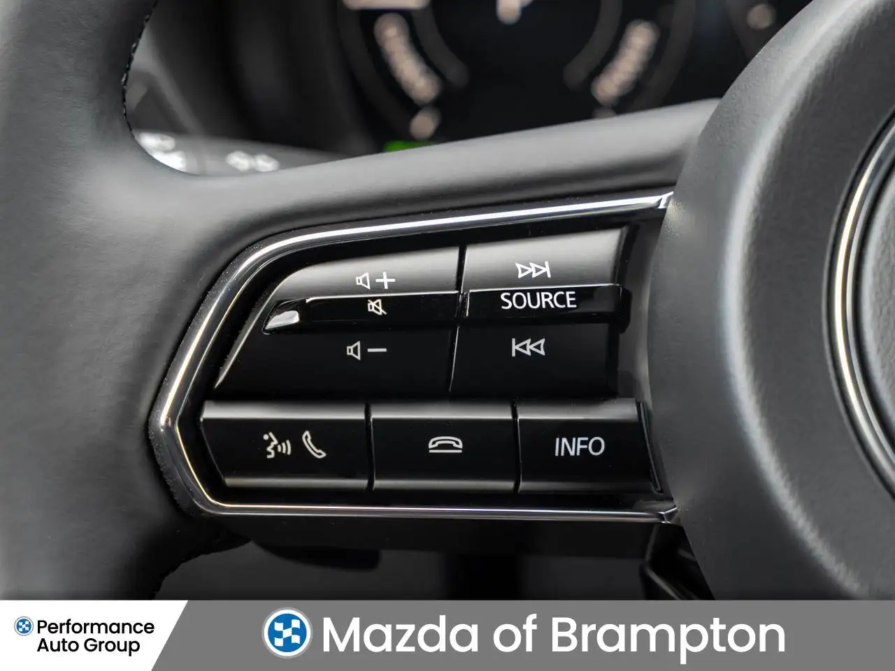 Mazda CX-70 PHEV снимка Mazda CX-70 PHEV