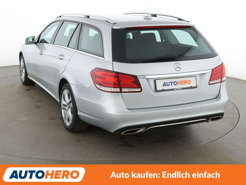 Mercedes-Benz E 350 CDI T BlueTEC Elegance Aut.*NAVI*PDC* — photo 4