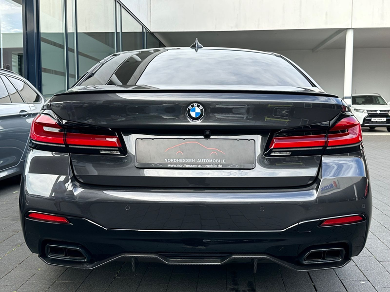 BMW 550 i xDrive M Sport Pro | Massage | Head-Up — photo 7