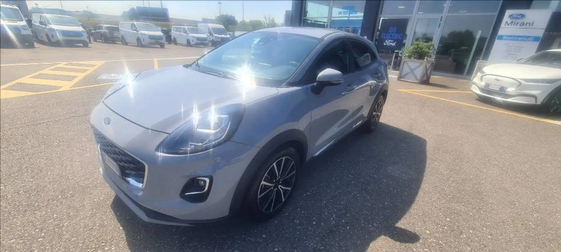 Ford Puma 1.0 EcoBoost Hybrid 125 CV S&S Titanium Gris - 1