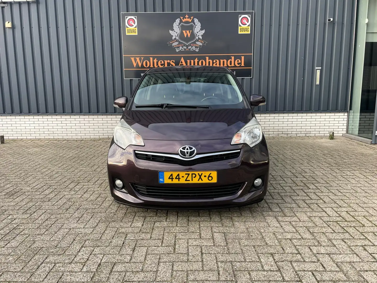 Toyota Verso-S AUTOMAAT 1.3 VVT-i Aspiration Violett - 2