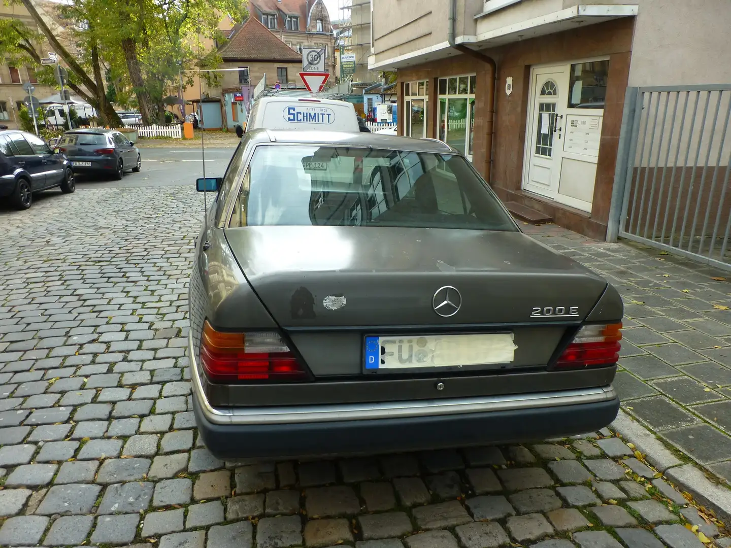 Mercedes-Benz E 200 E200 - 2