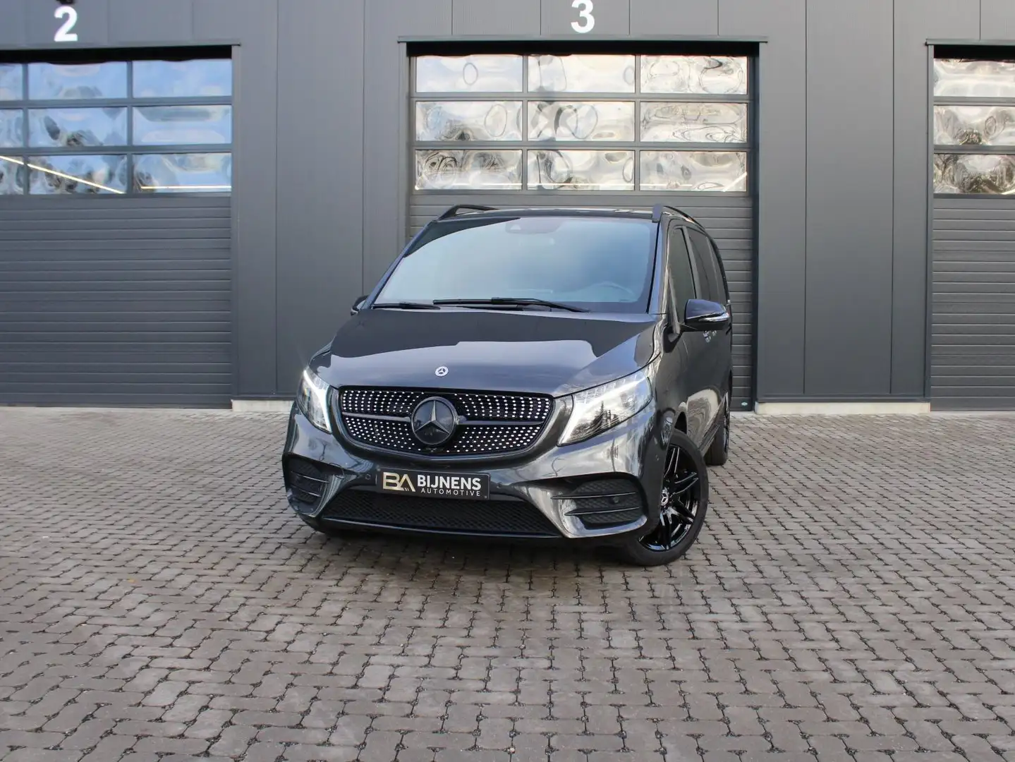 Mercedes-Benz V 300 Dubb.Cab. Lichte vracht/AMG/360/TREKH. Schwarz - 1