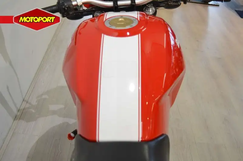 Ducati Monster S4R - foto 8