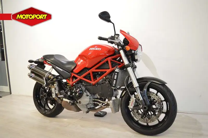 Ducati Monster S4R - foto 2