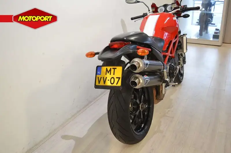 Ducati Monster S4R - foto 4