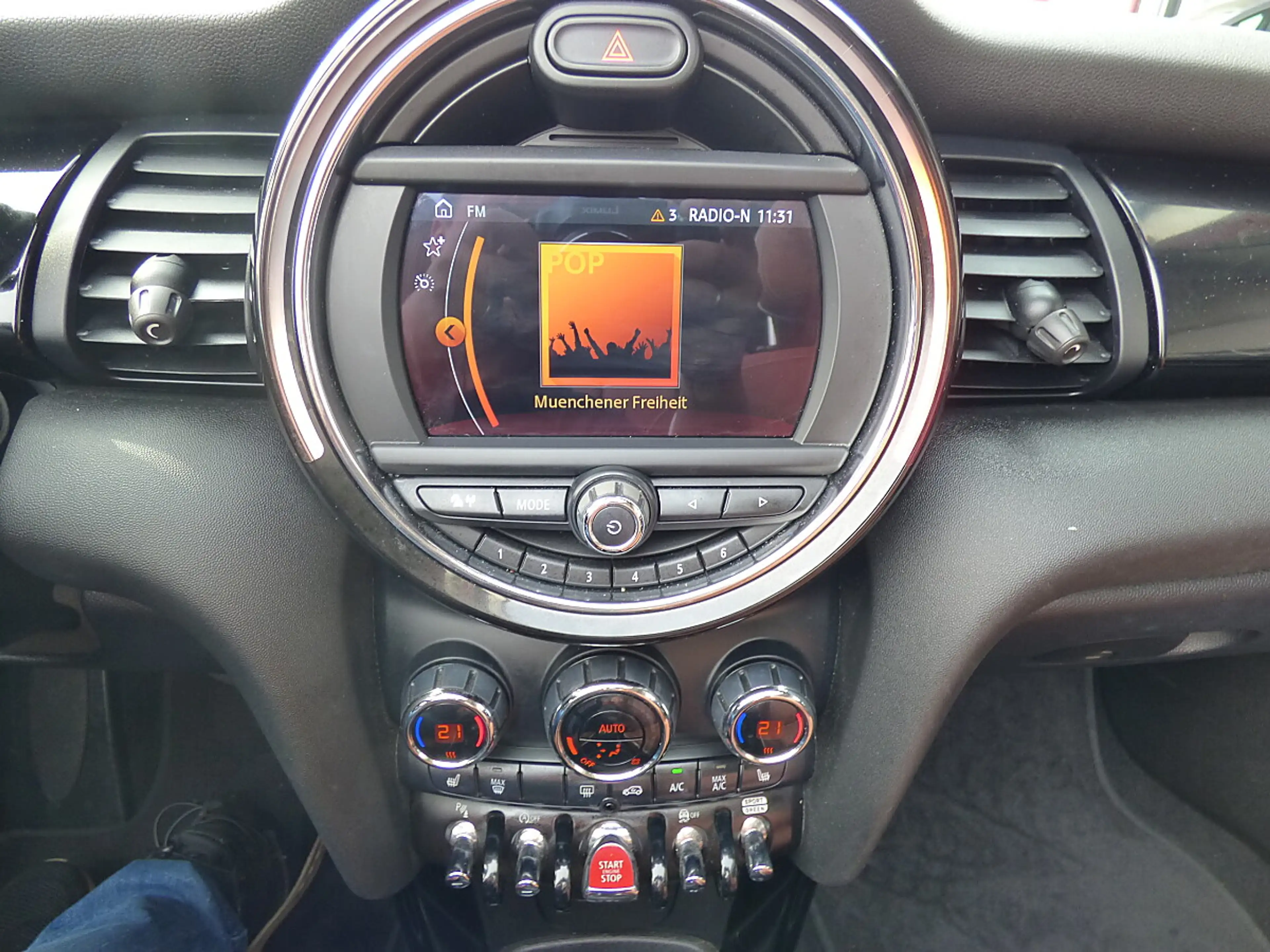 MINI Cooper Cabrio MINI Cooper Cabrio Aut. 8-fach bereift — photo 13