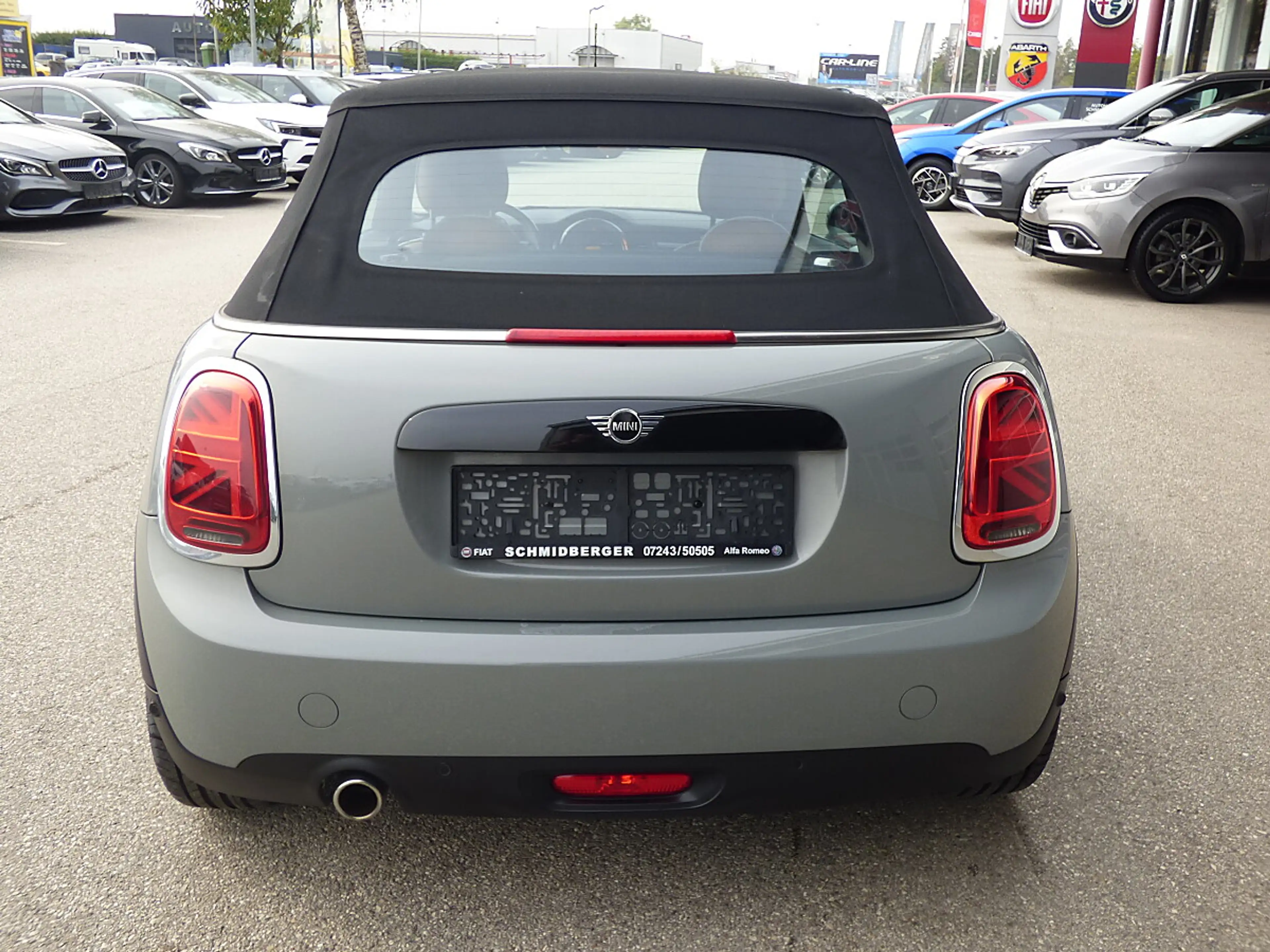 MINI Cooper Cabrio MINI Cooper Cabrio Aut. 8-fach bereift — photo 4