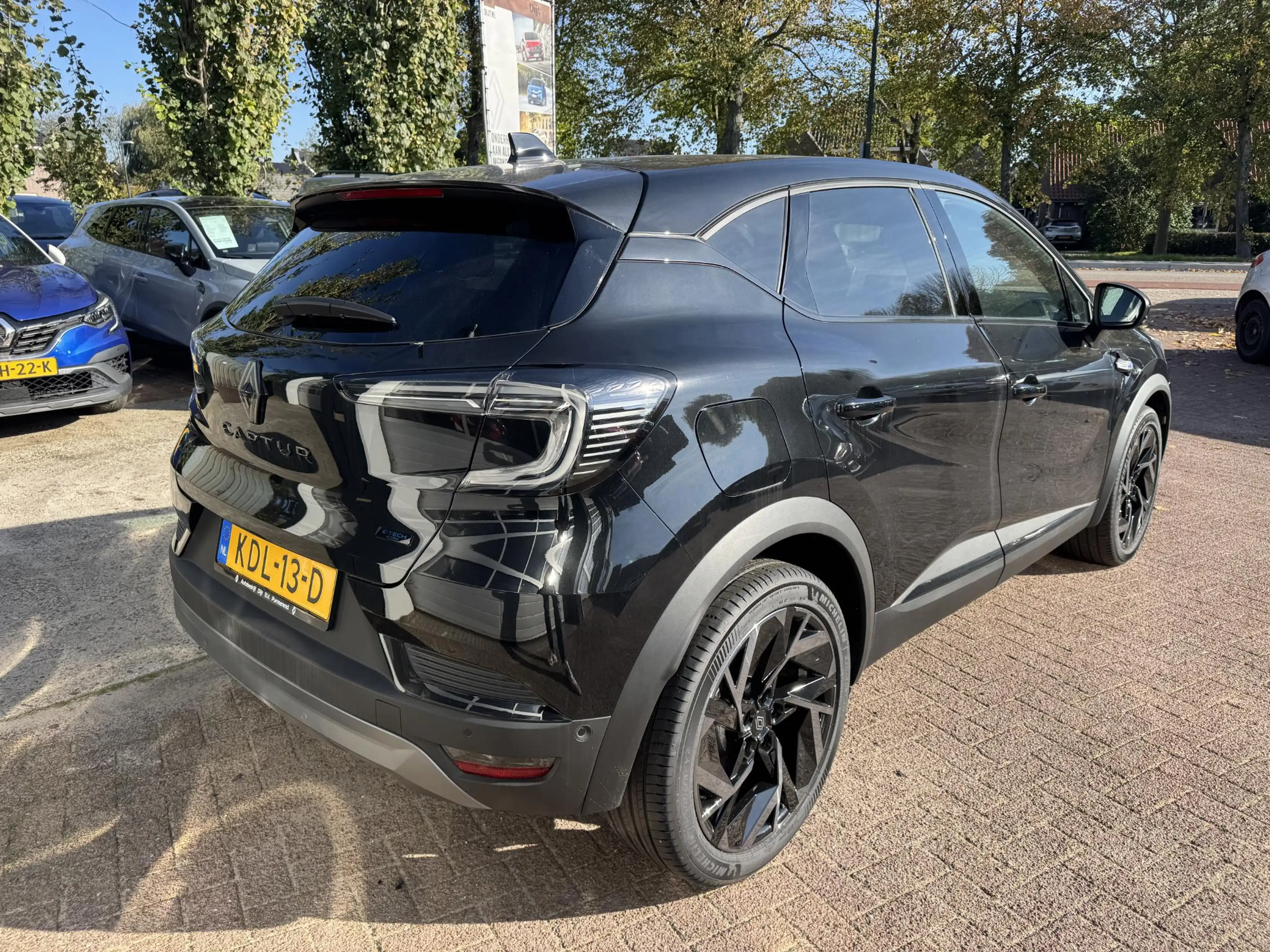 Renault Captur 1.8 E-Tech 160 Esprit Alpine+Pack Privilege&L/S!! — photo 5