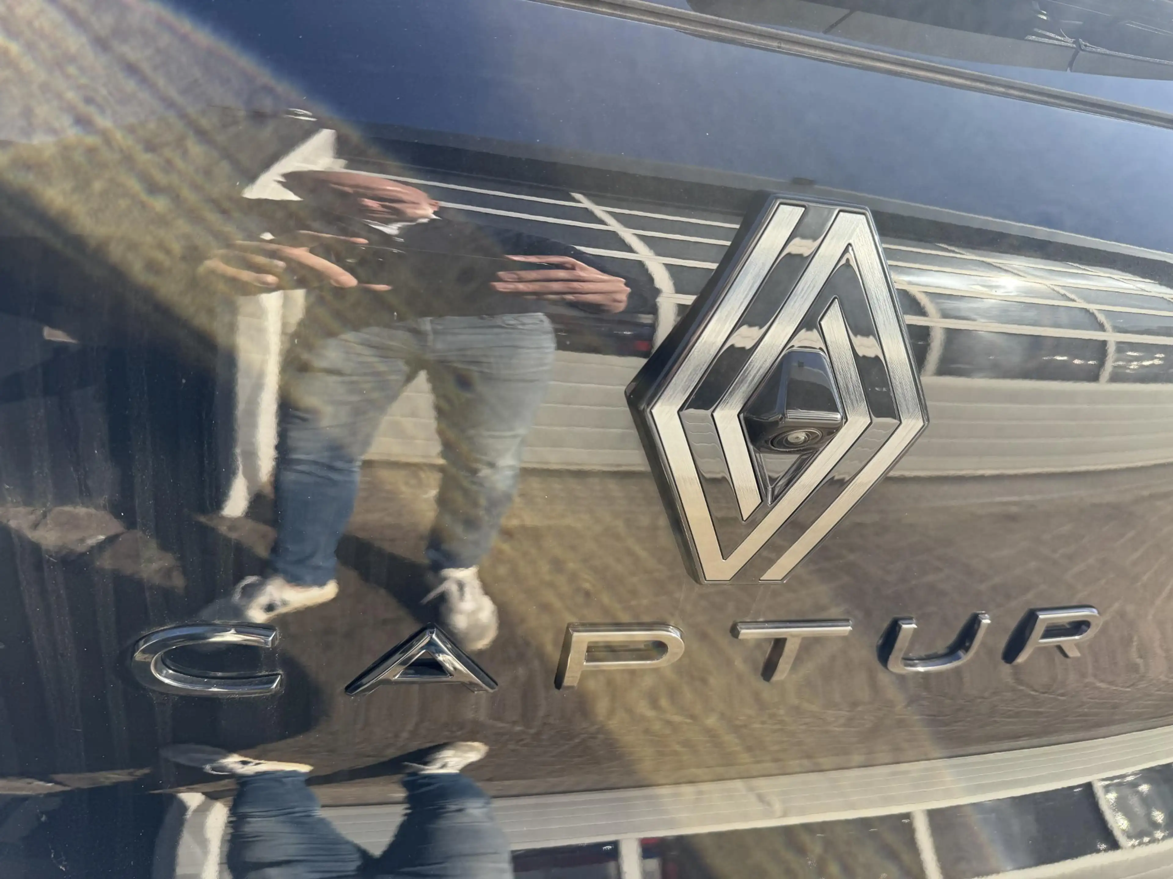 Renault Captur 1.8 E-Tech 160 Esprit Alpine+Pack Privilege&L/S!! — photo 7