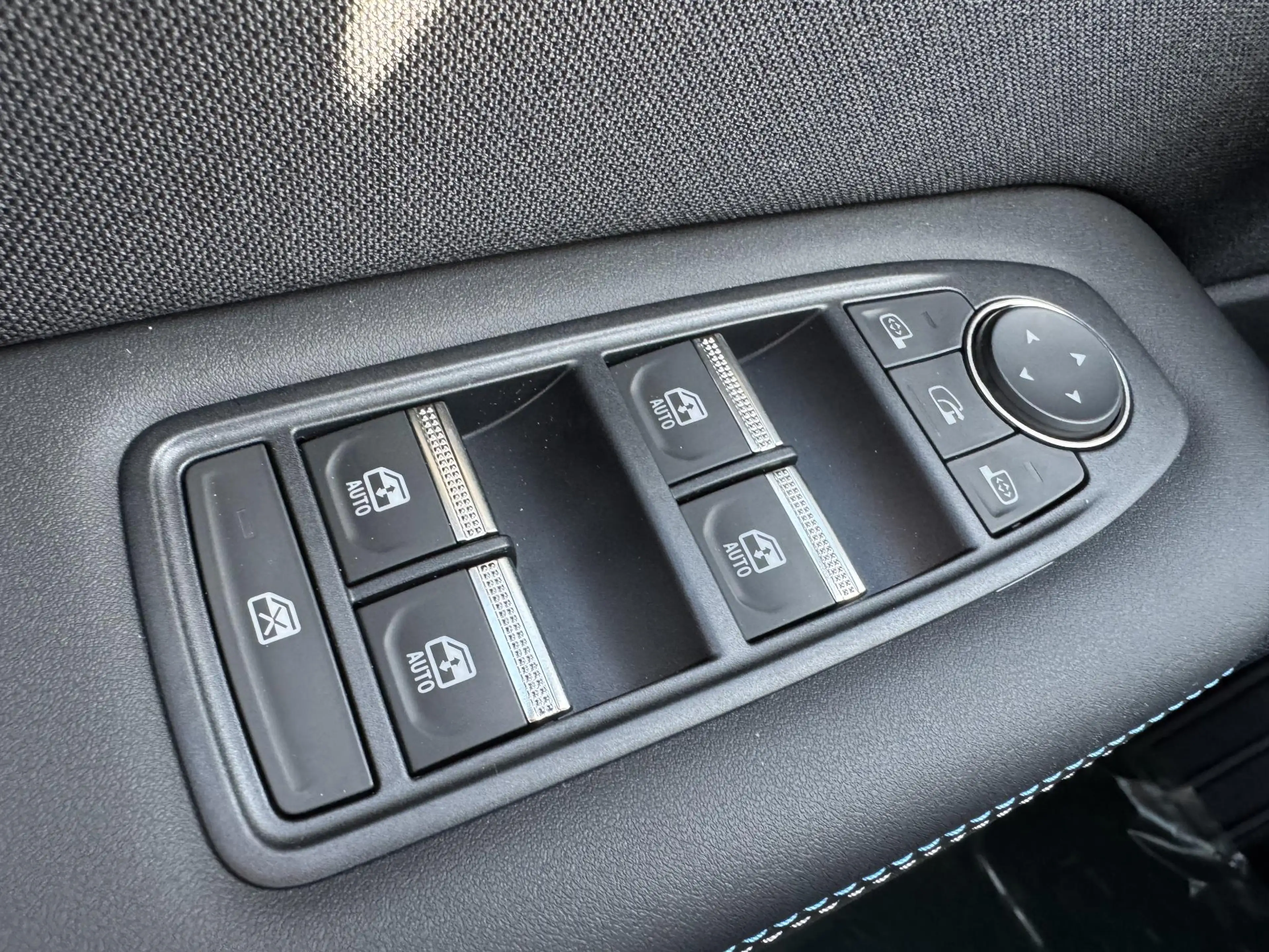 Renault Captur 1.8 E-Tech 160 Esprit Alpine+Pack Privilege&L/S!! — photo 18