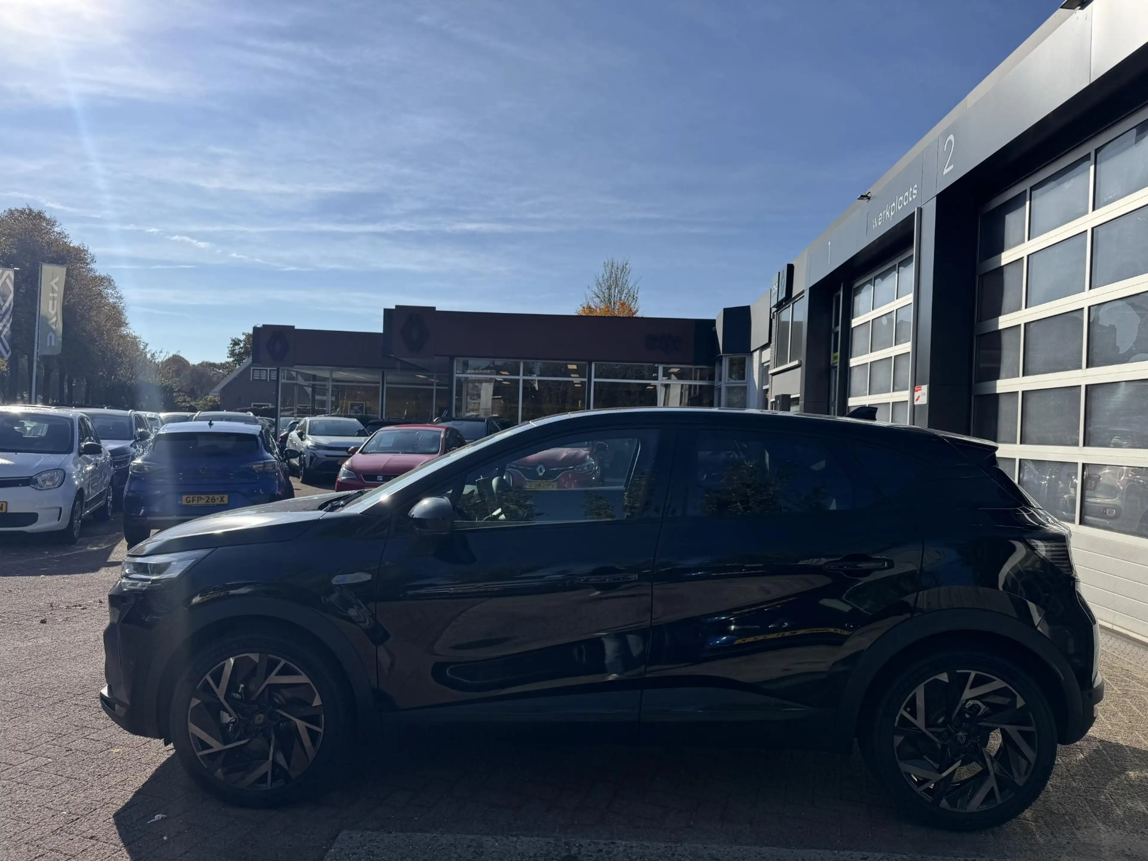 Renault Captur 1.8 E-Tech 160 Esprit Alpine+Pack Privilege&L/S!! — photo 9
