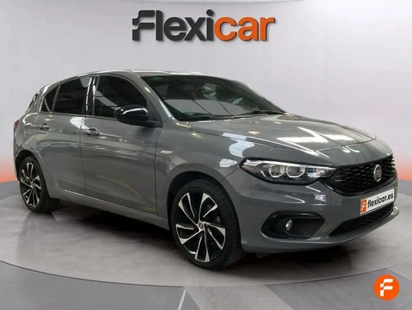 Fiat Tipo SW 1.6 Multijet II S Design Gris - 2