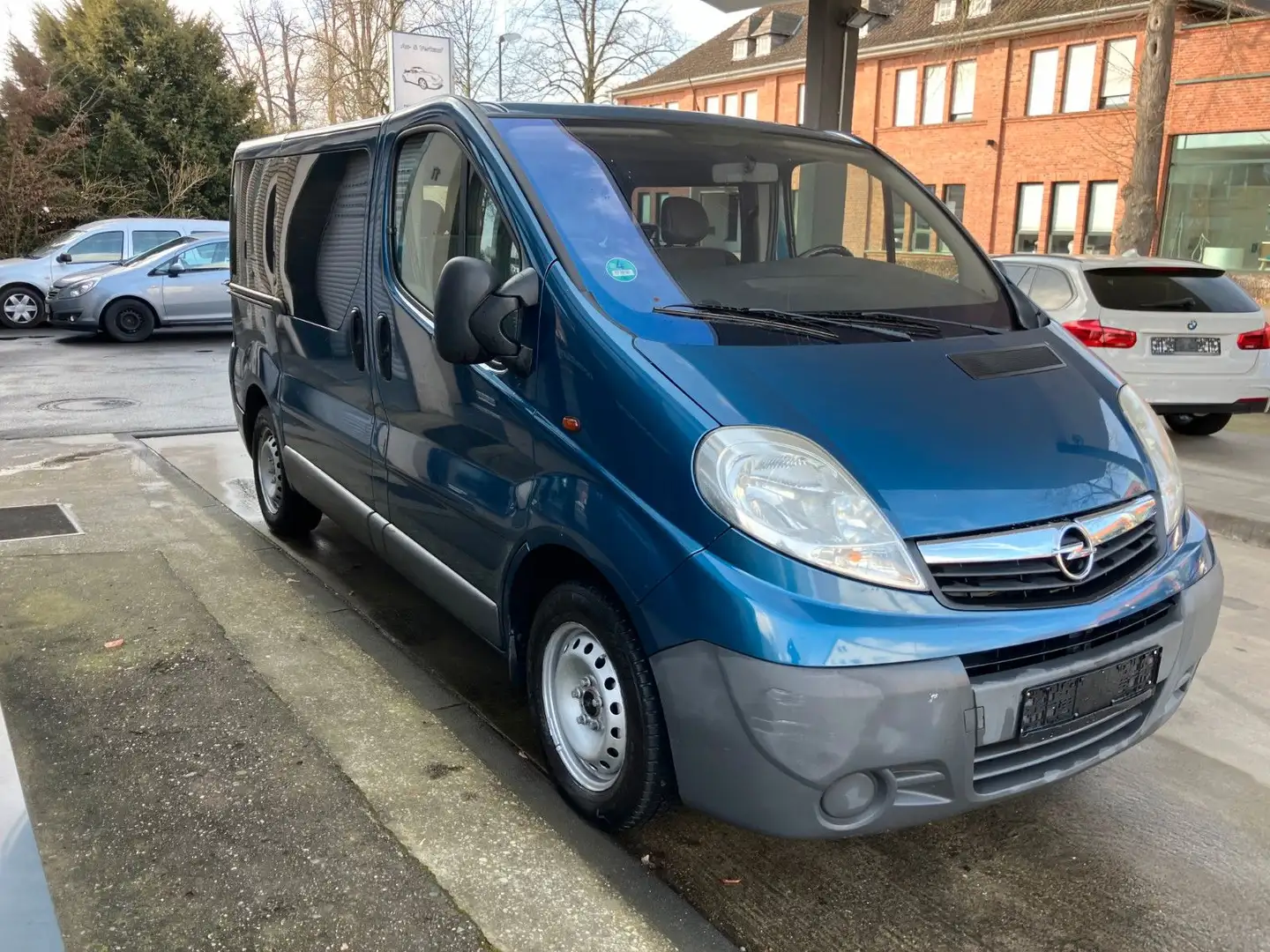 Opel Vivaro 9x Sitzer Klima Azul - 2