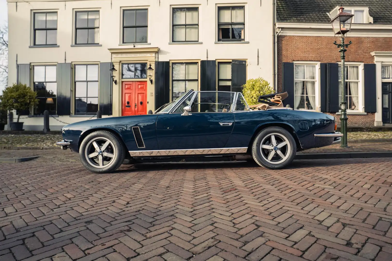 Jensen Interceptor 7.2 type lll Blau - 2