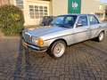 Mercedes-Benz E 230 E 230 undefined Argintiu - thumbnail 1