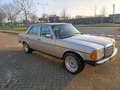 Mercedes-Benz E 230 E 230 undefined Argintiu - thumbnail 3
