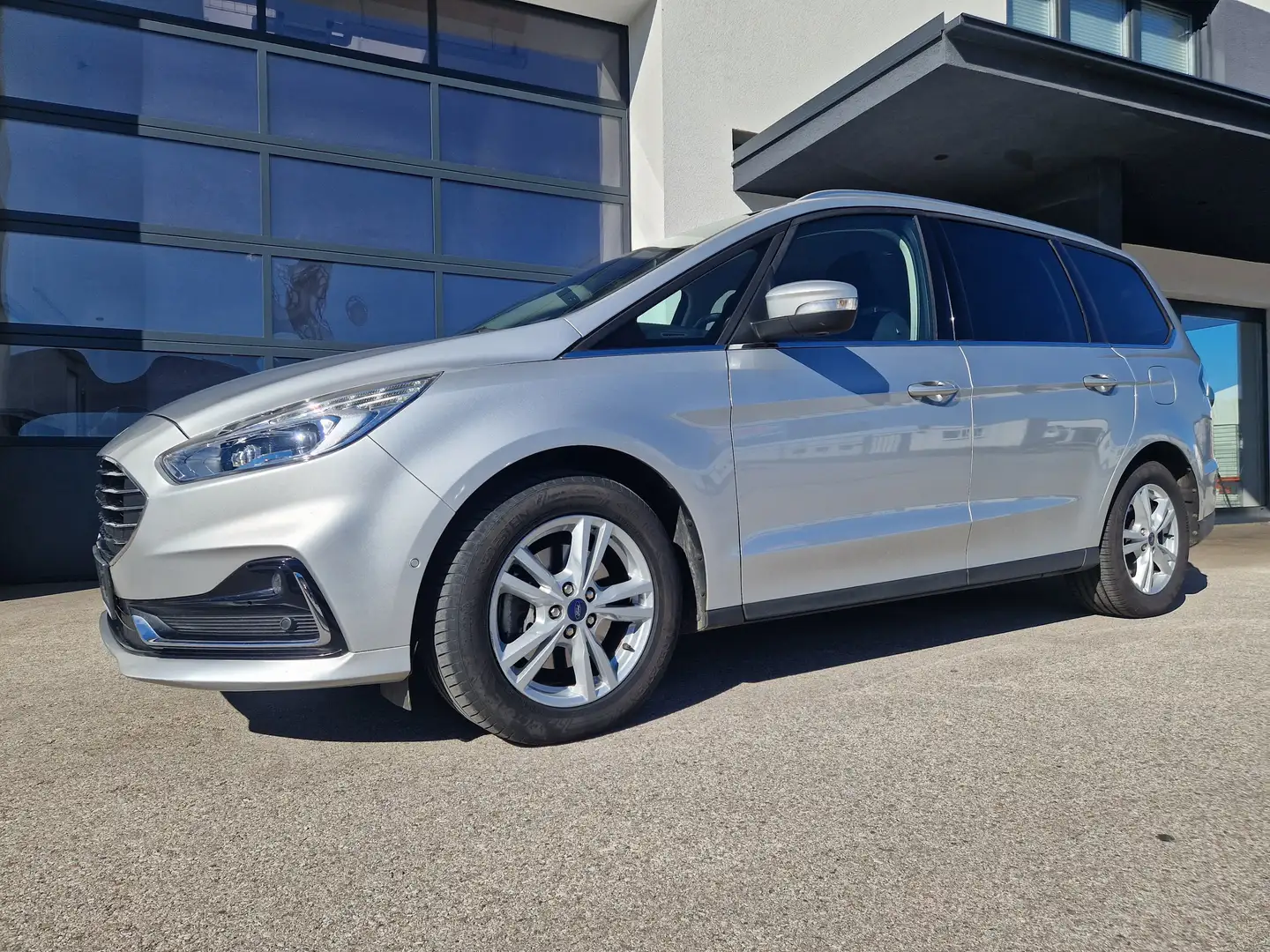 Ford Galaxy GALAXY TITANIUM AUTOMATIK*NETTO € 12990.-* Silber - 1