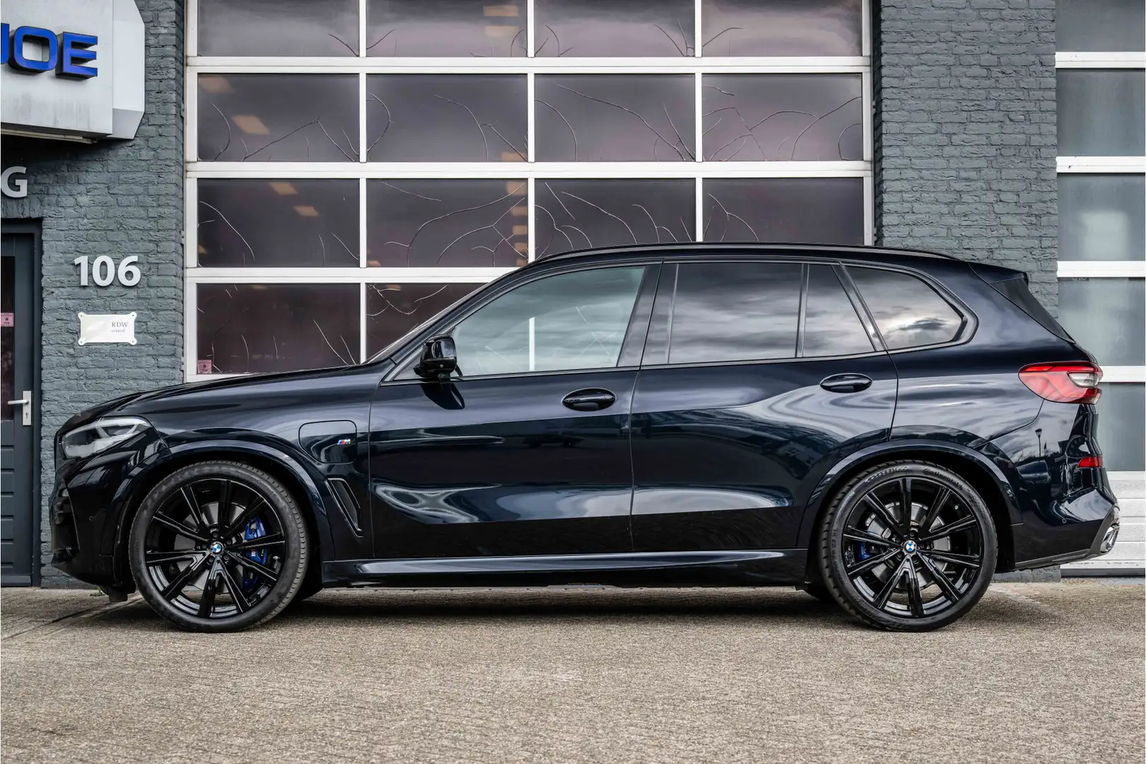 BMW X5 xDrive45e Executive M Sport, Pano, Leder, Comfort Noir - 2