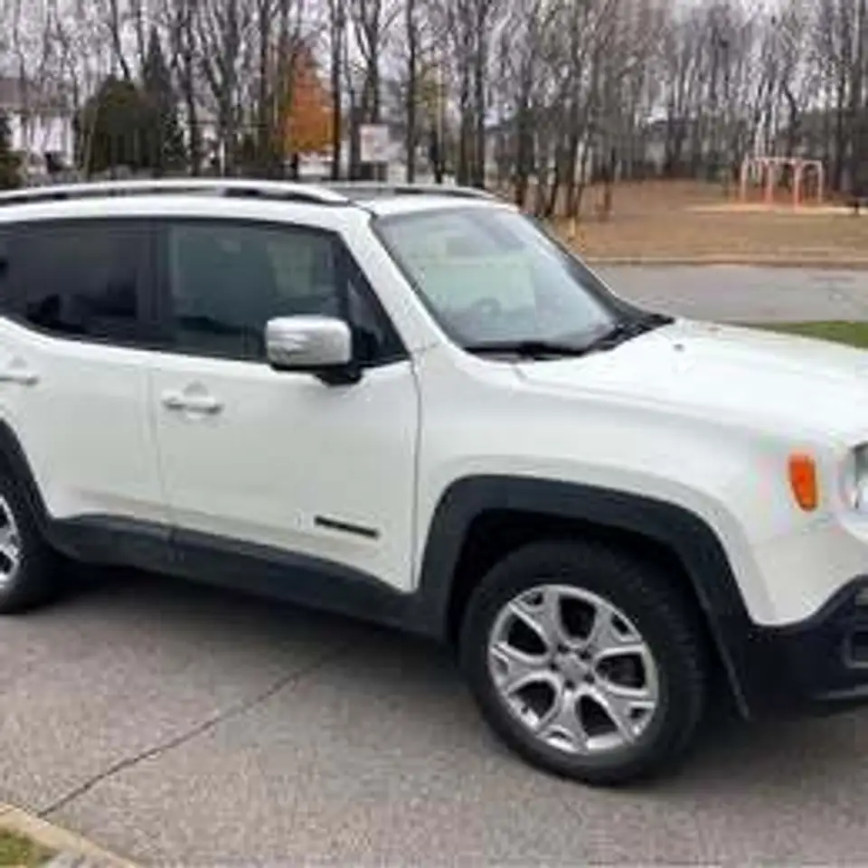 Jeep Renegade снимка Jeep Renegade