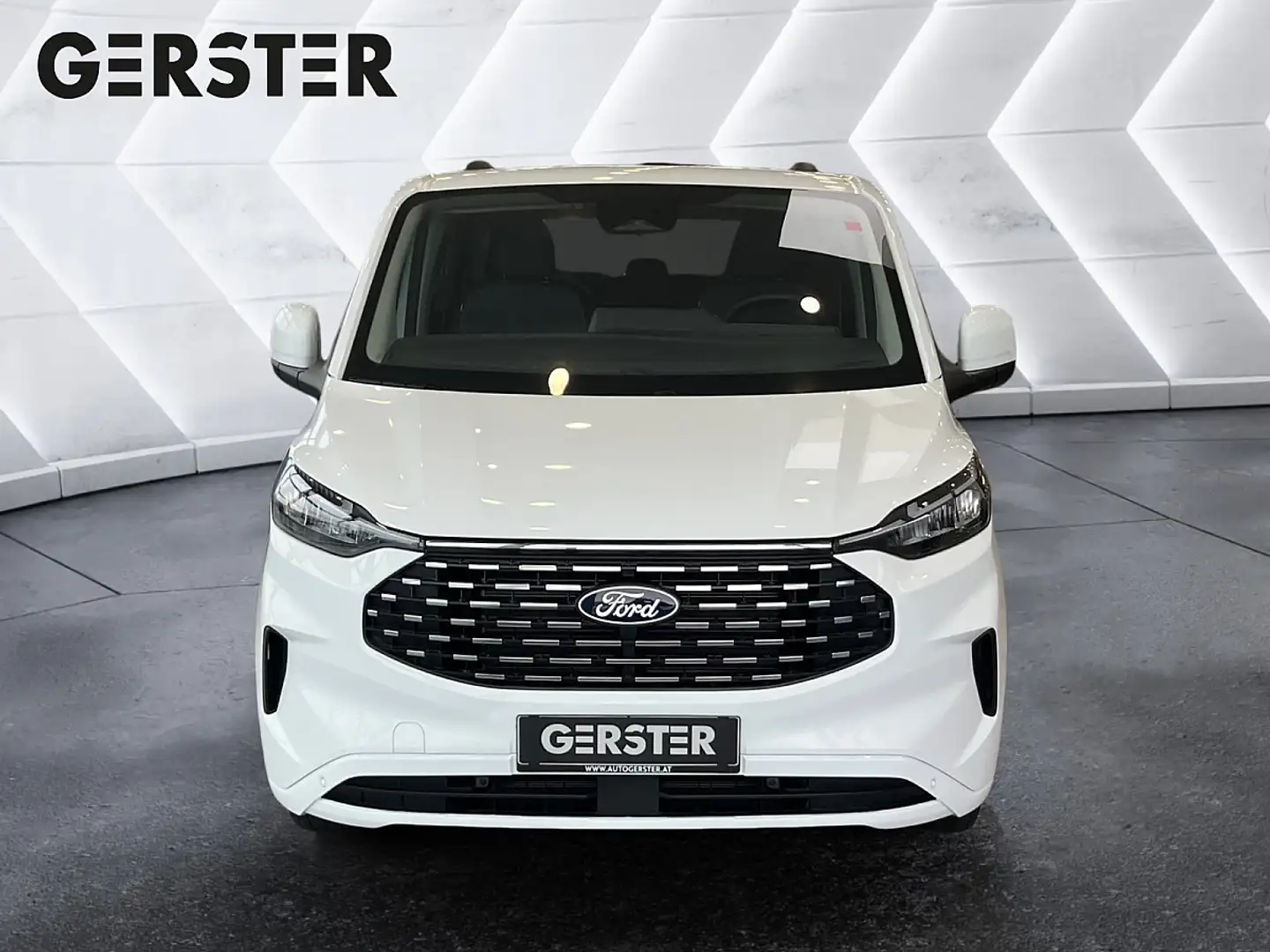 Ford Tourneo Custom Bus 2,0 EcoBlue 320 L1H1 FWD Titanium Weiß - 2