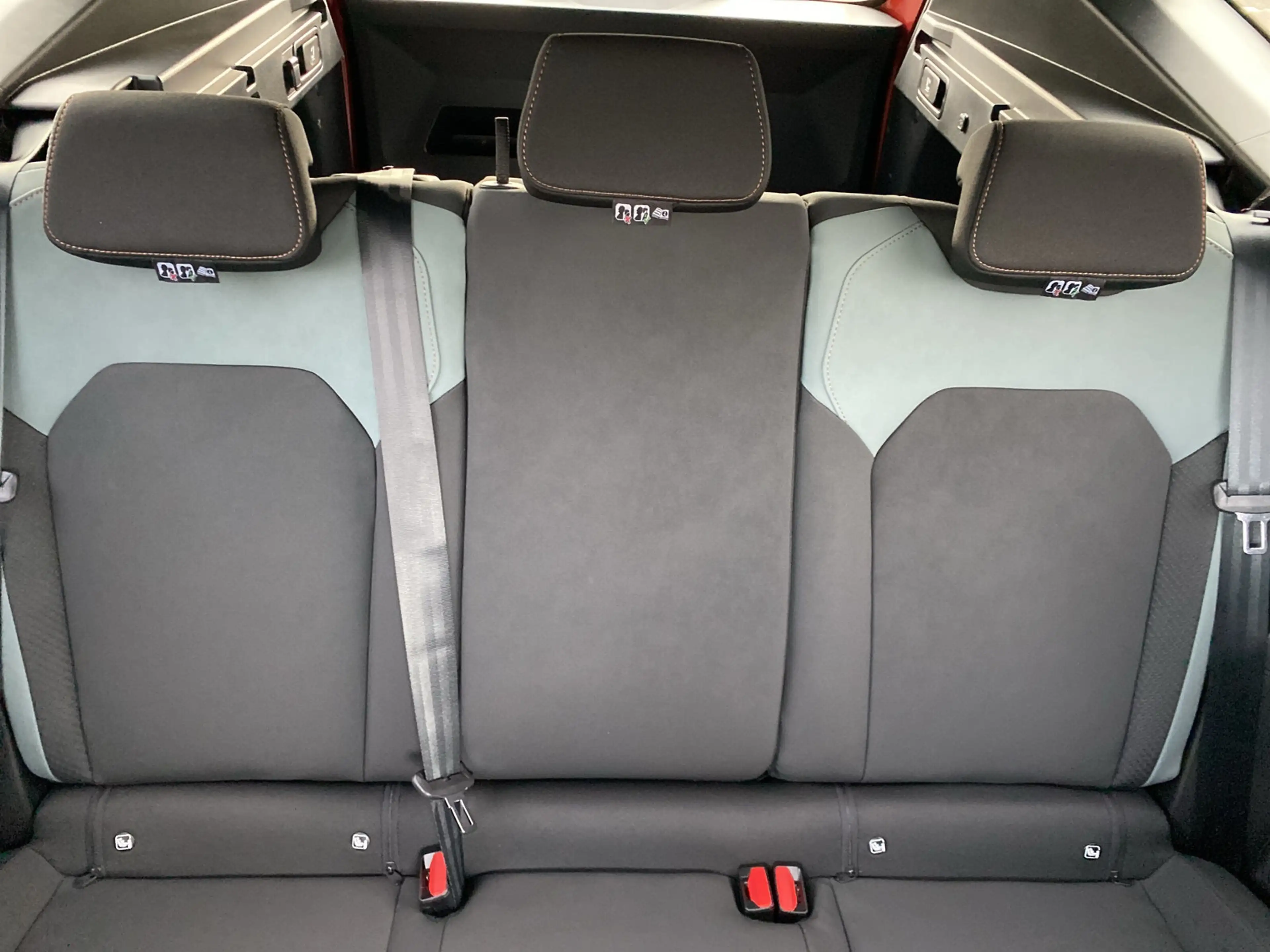 Dacia Bigster Extreme HYBRID 155 Auto ACC 360°Kamera — photo 15
