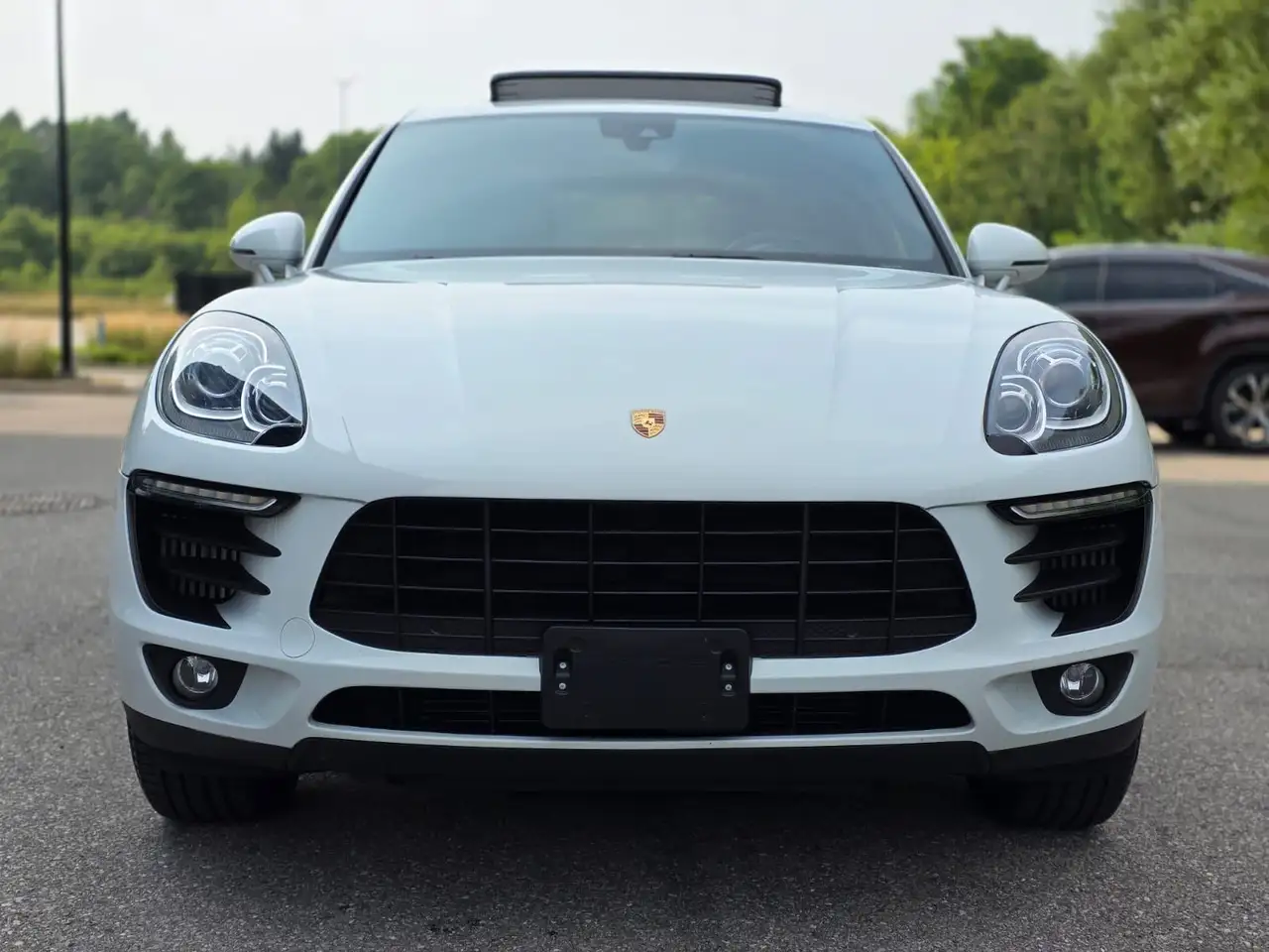 Porsche Macan снимка Porsche Macan
