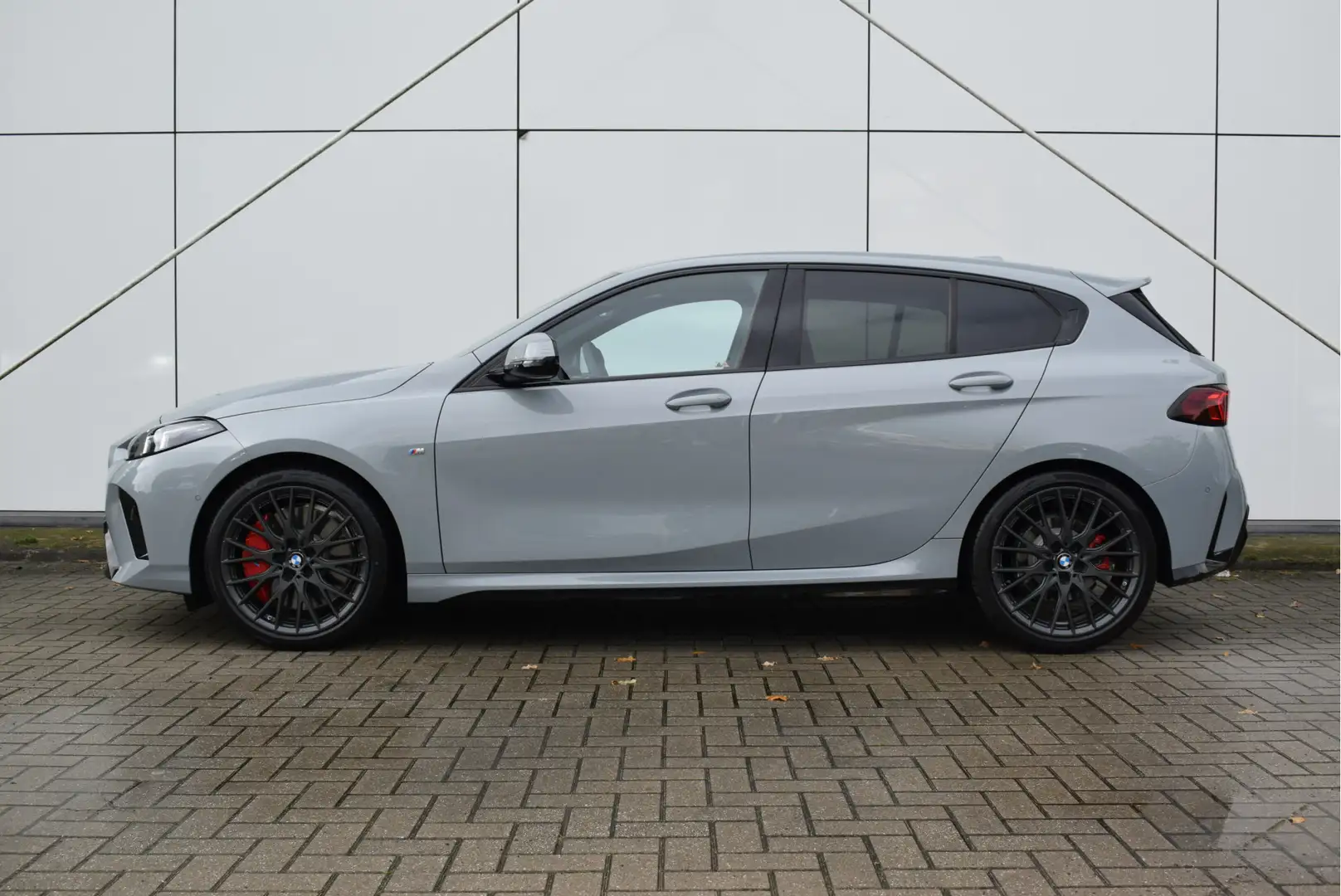 BMW 120 1 Serie M Sport Automaat / M Sportstoelen / Adapti Gris - 2