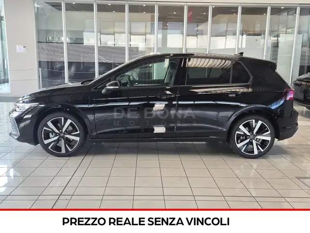 Volkswagen Golf view 2