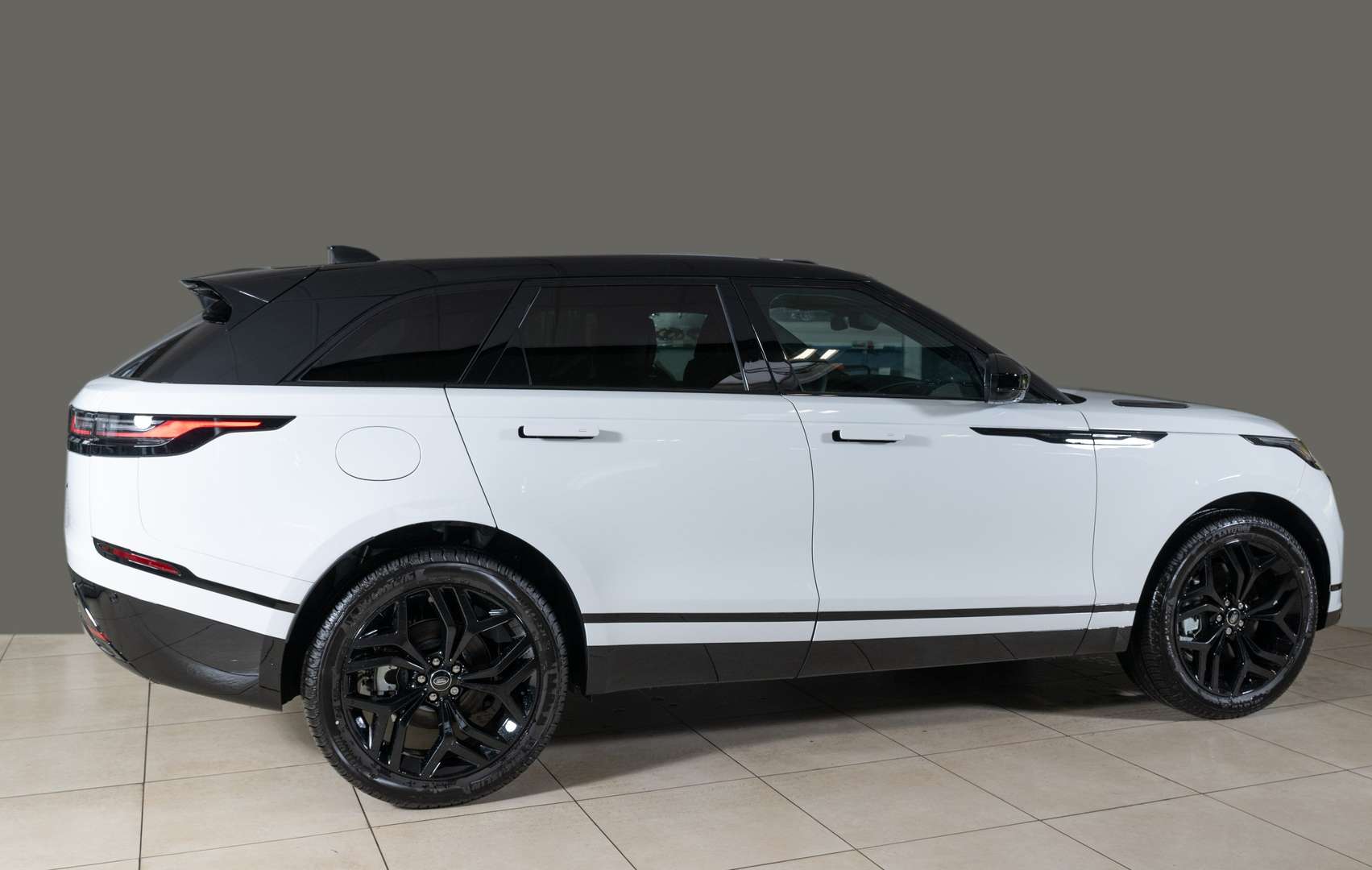 Land Rover Range Rover Velar D300 R-Dynamic HSE - 2024 - Joinsteer - #9