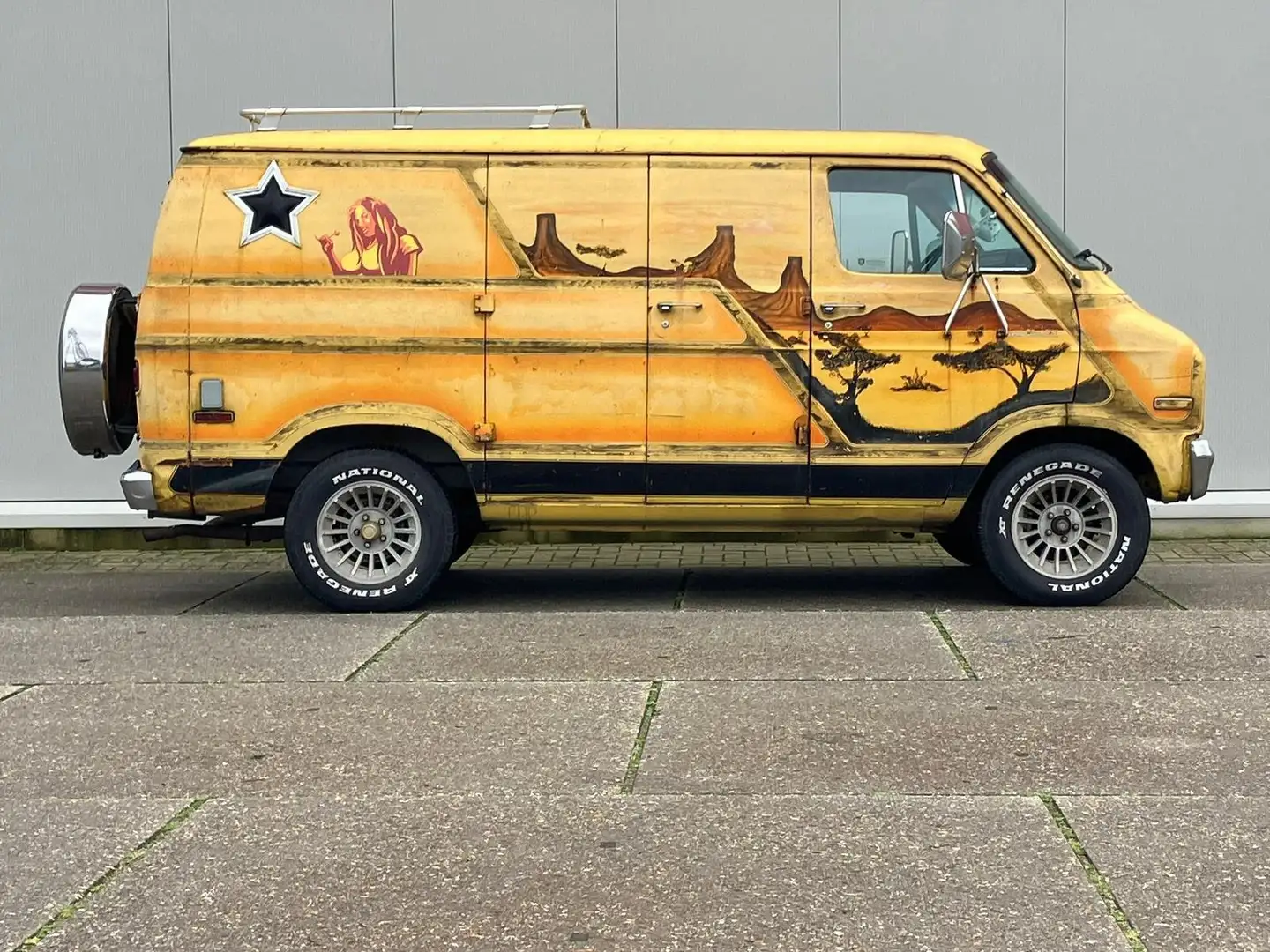 Dodge RAM B200 Jaune - 2