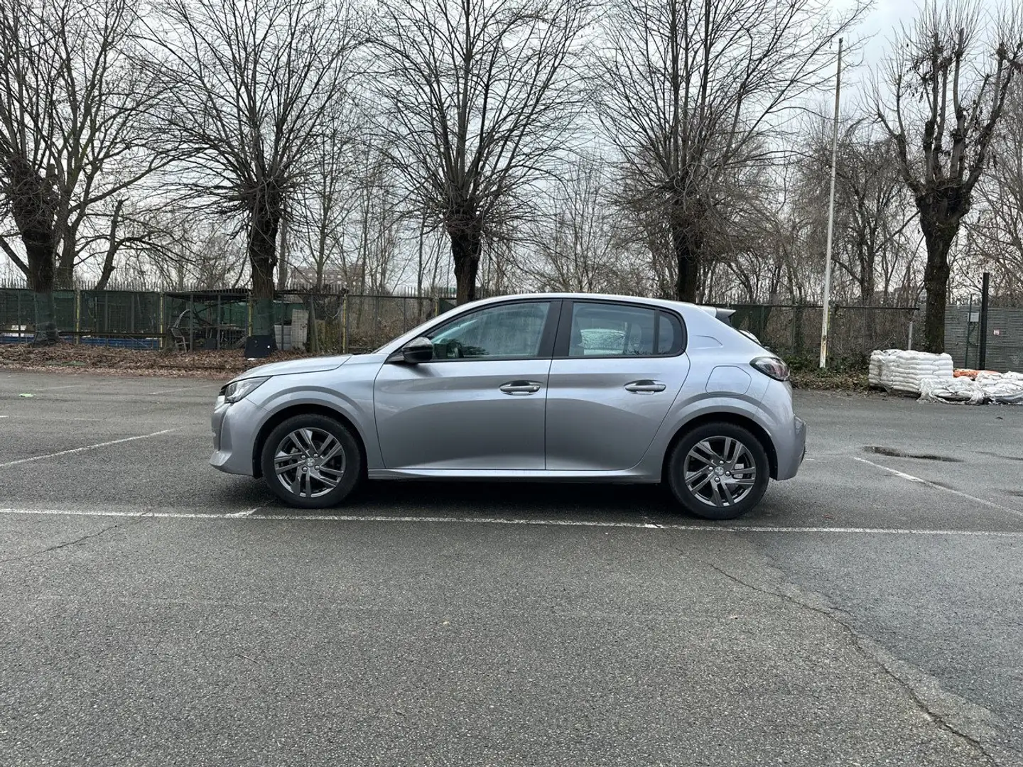 Peugeot 208 Active Pack PureTech 75 S/S Grigio - 2