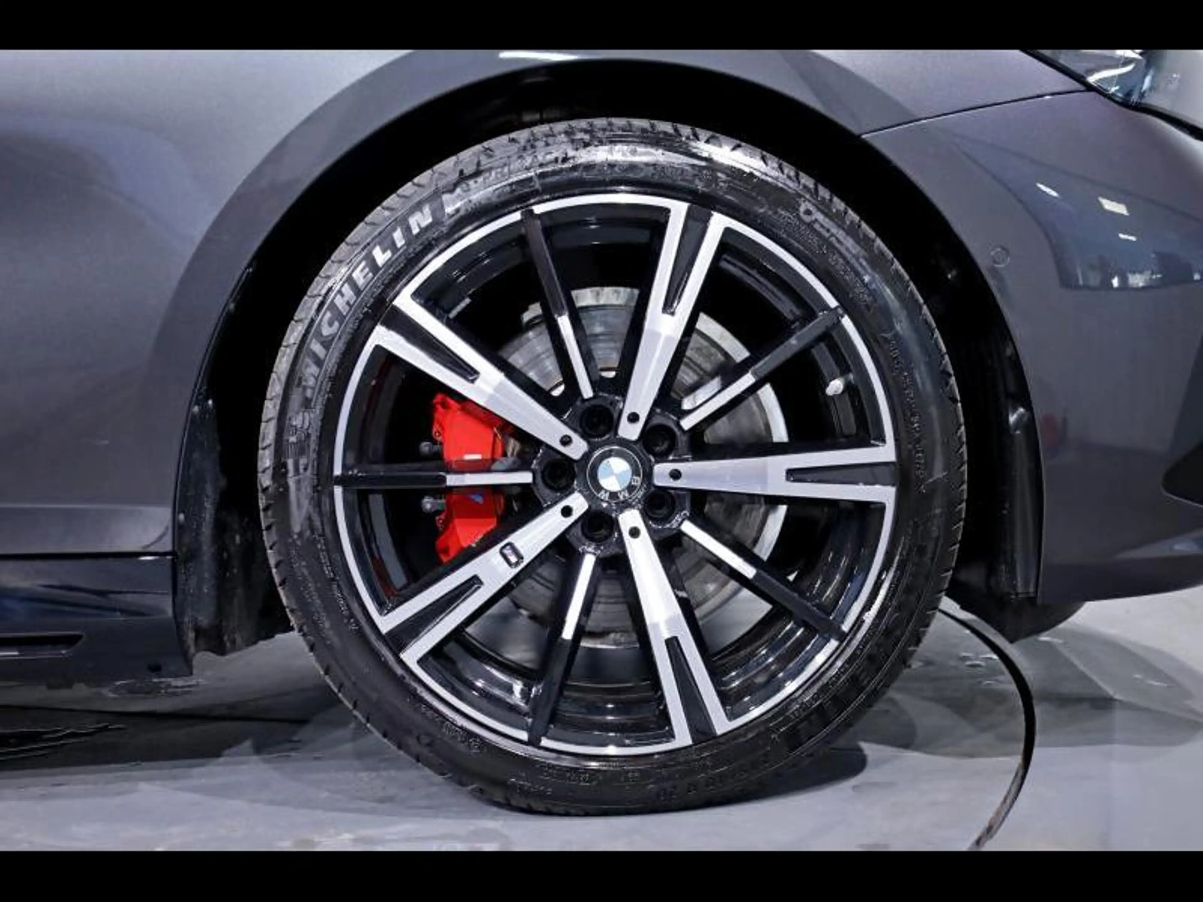 BMW 530 e Berline Kit M Sport 530e Berline — photo 8
