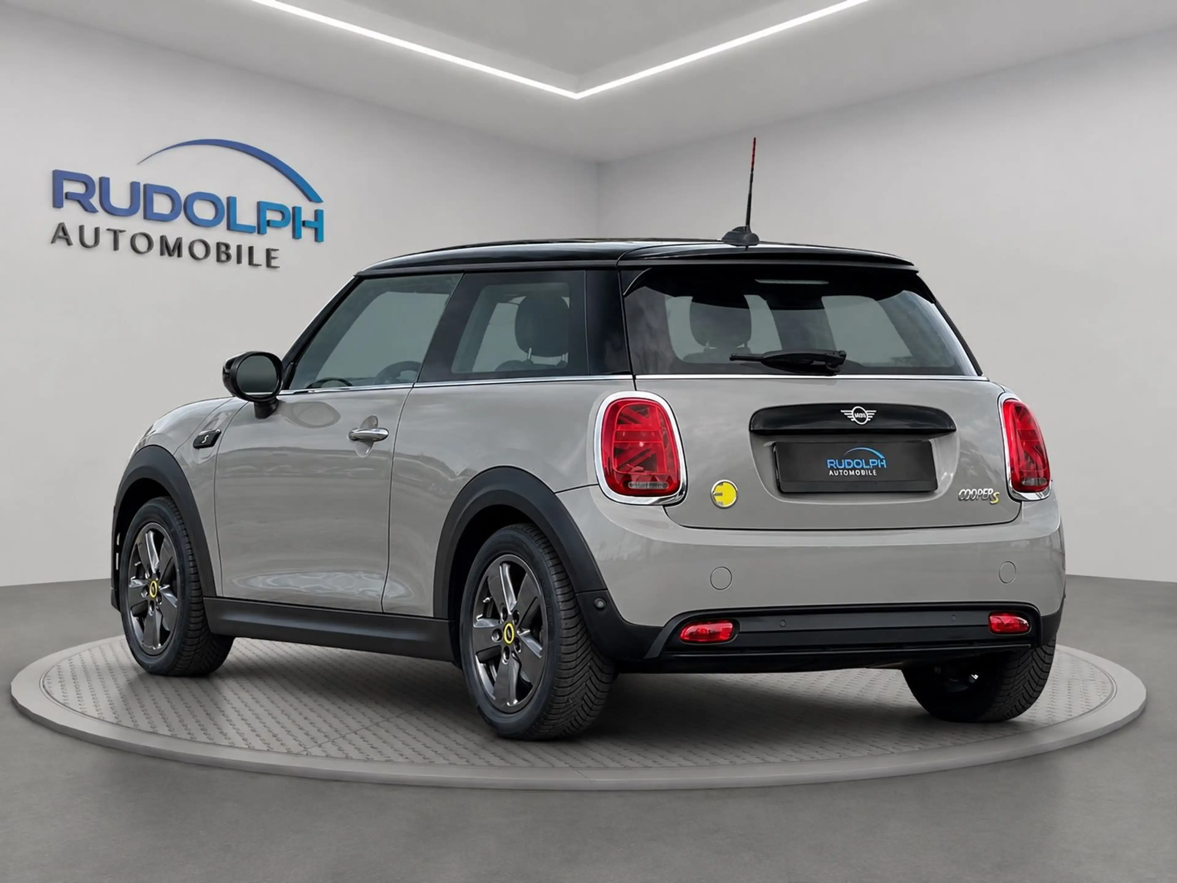 MINI Cooper SE PANORAMADACH NAVI PDC SoH TÜV GARANTIE — photo 5