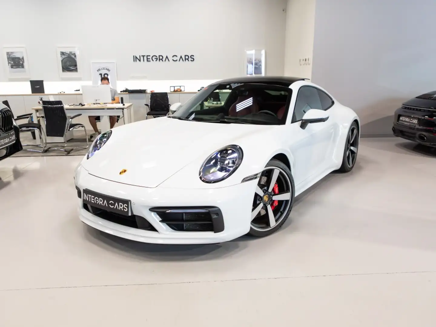Porsche 992 Carrera 4S Coupé PDK Blanco - 1